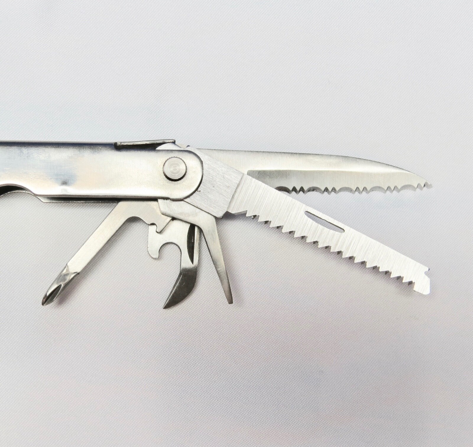 NEW Stainless Steel Multi-Utility Tool Pliers with 11 Additional Tools + Case