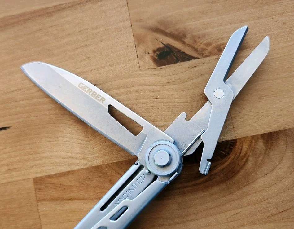 Gerber Armbar Slim Cut Multi Tool Scissors Pocket Knife Orange – Great Y25