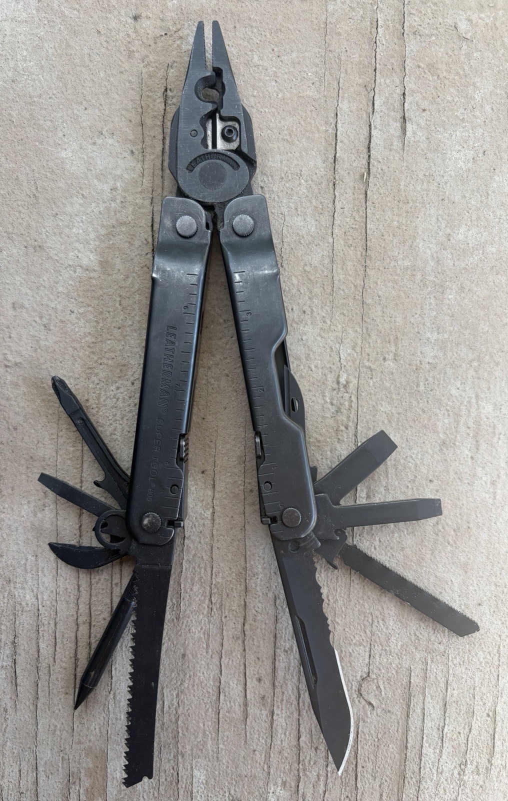 LEATHERMAN SUPER TOOL 300 EOD MULTI-TOOL CARBIDE CUTTERS BLACK OXIDE W/POUCH