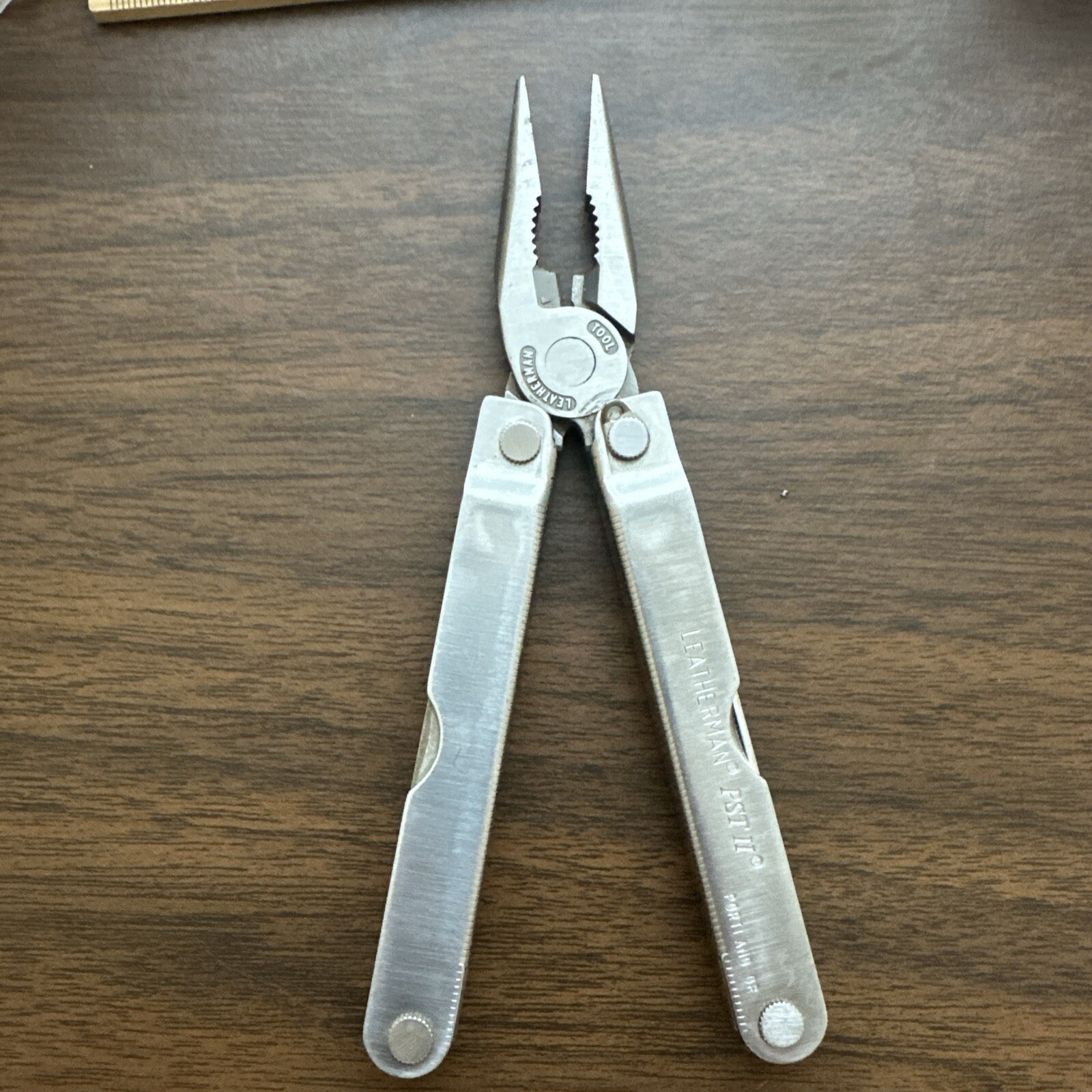 2002 “Siemens” Leatherman PST II Leather Sheath, Scissors, fish hook file, combo