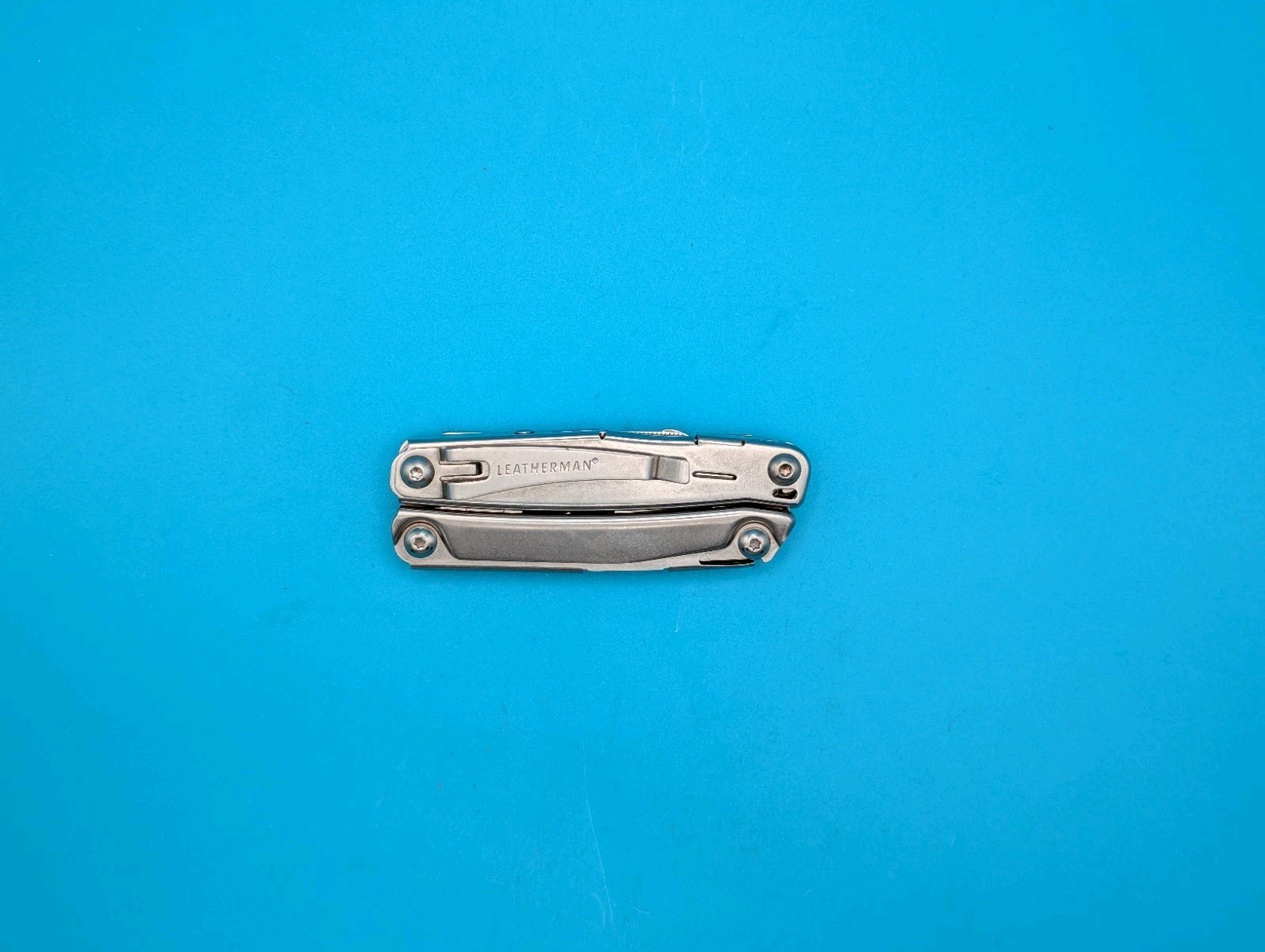 Leatherman Bolster 13 Tool Stainless Steel Multi-Tool!
