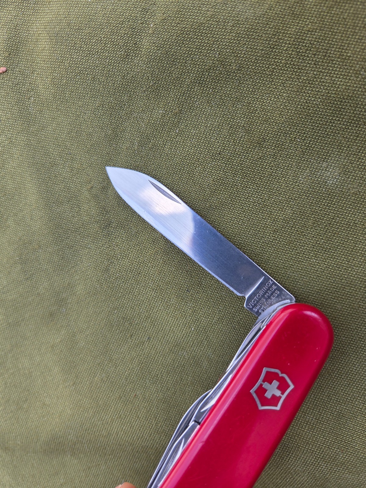 VICTORINOX Angler Swiss Army Knife Huntsman 91mm 4 layers