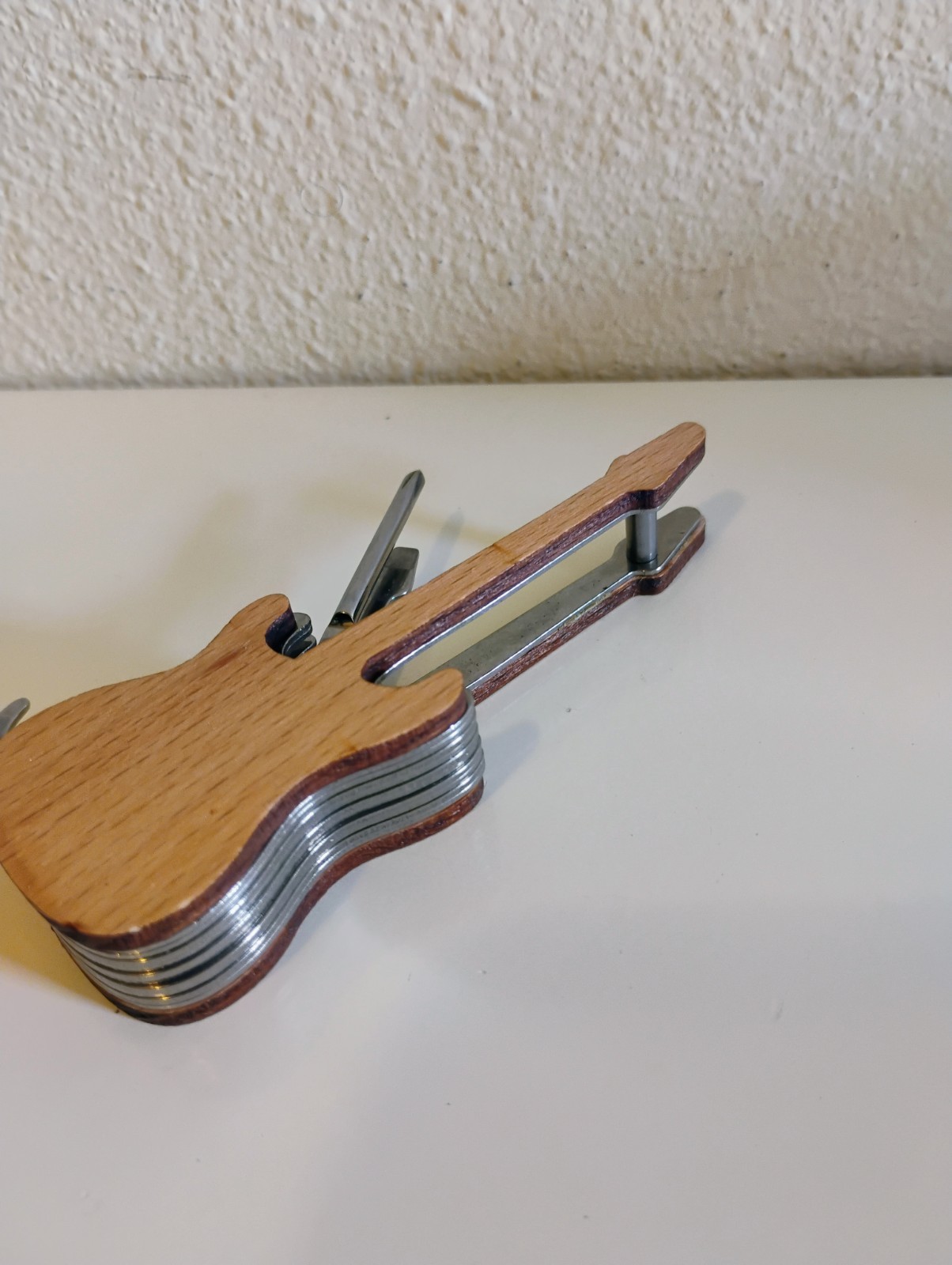 Guitar Multitool