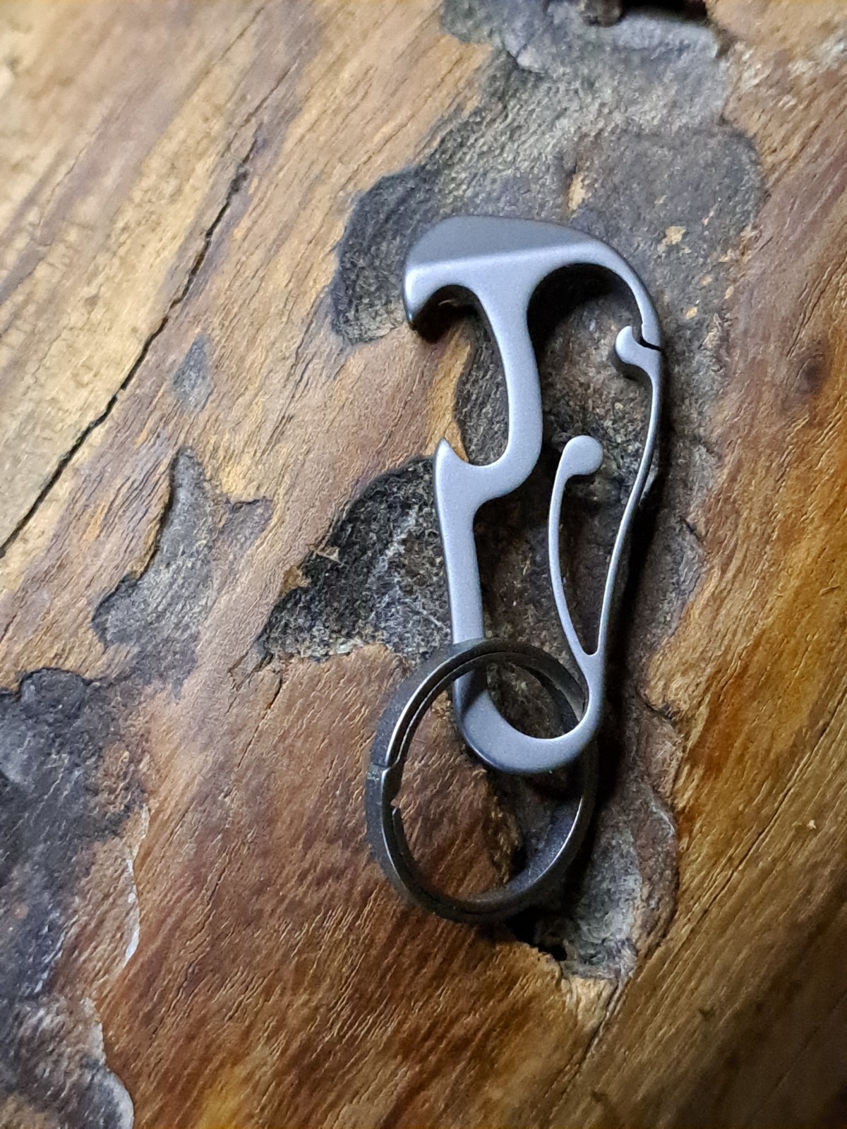 Pro Mini Minimalist Titanium Carabiner Keychain With 20mm Titanium Keyring