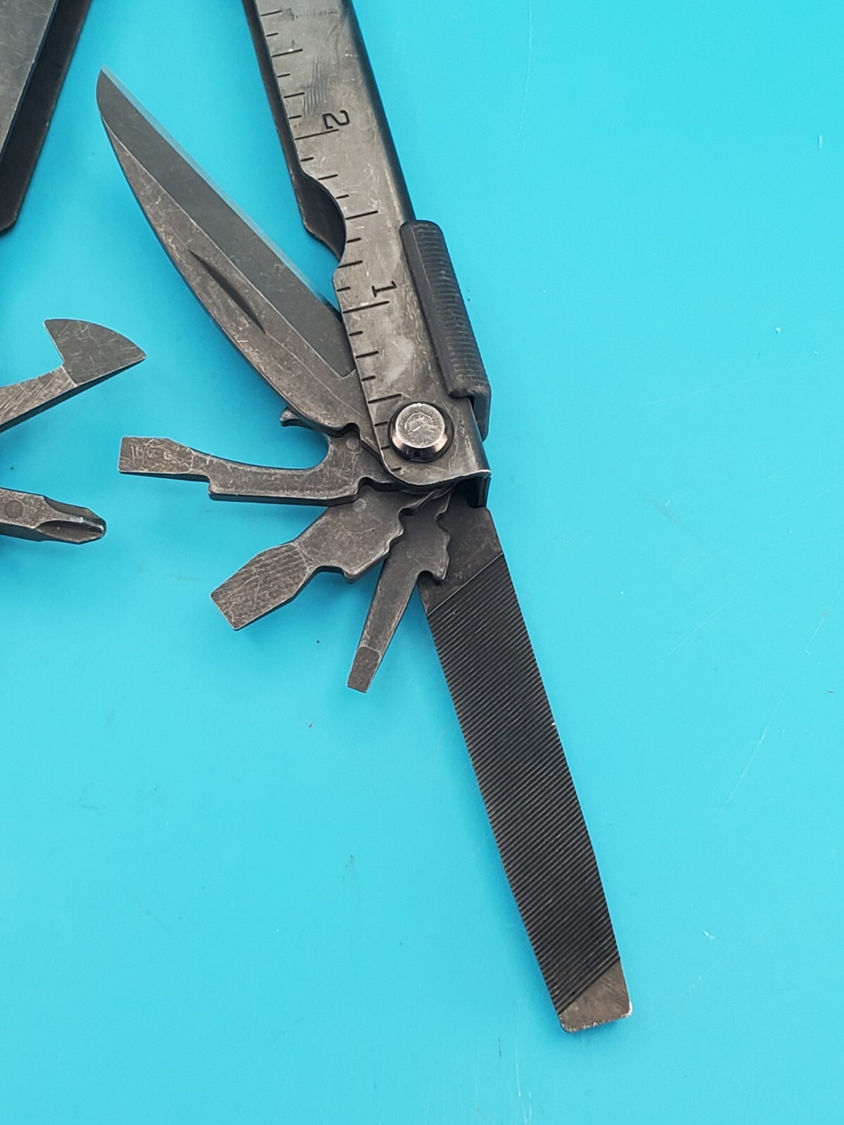 Gerber MP600 Black Oxide Multi-Tool Needle Nose Pliers!