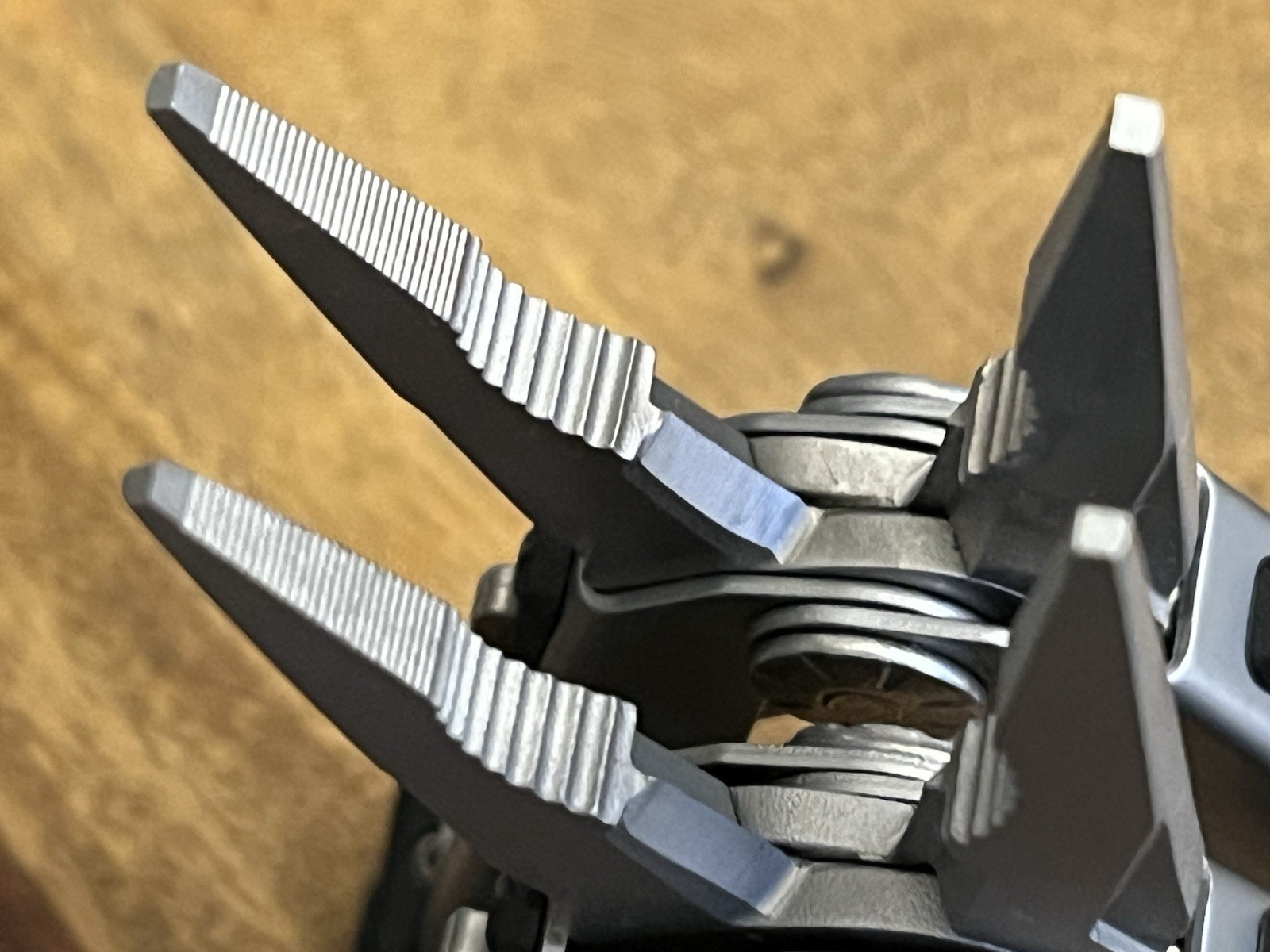 Gerber Multi Tool DIESEL SUPER Nice! w/Gerber Sheath TSA Confiscated (Lot Of 2)
