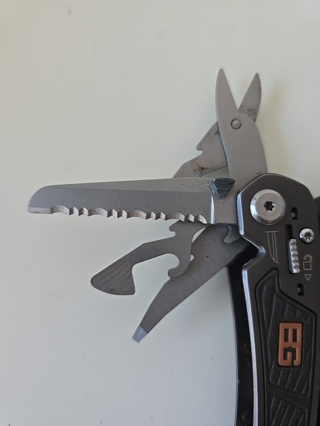 Gerber Bear Grylls Edition Suspension Gray Multi-Tool Plier w/Sheath