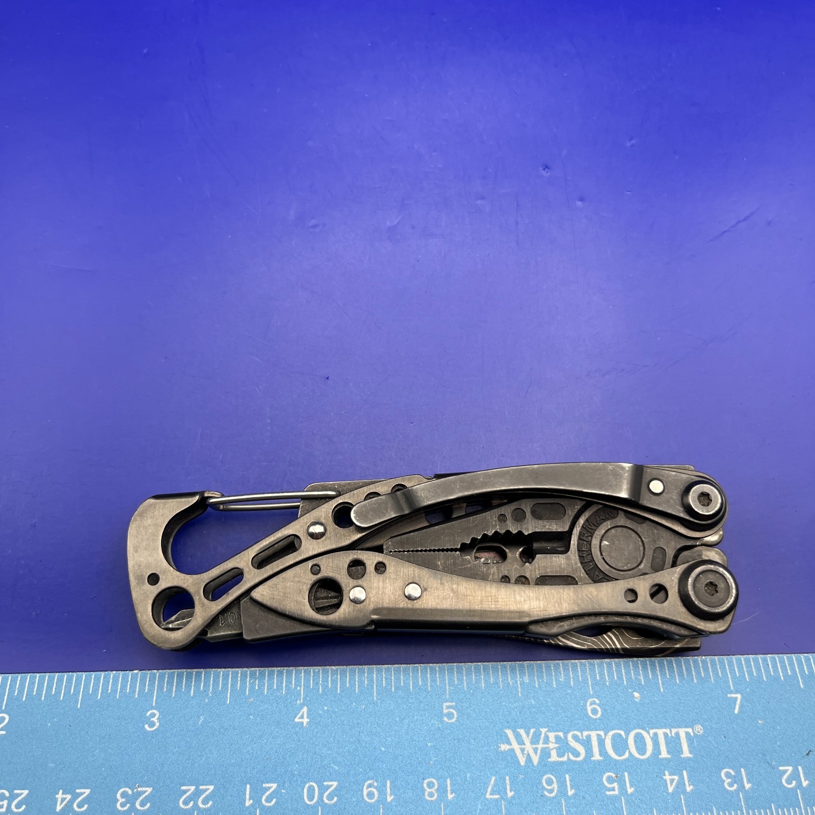 Leatherman Skeletool Topo Mutli-Tool