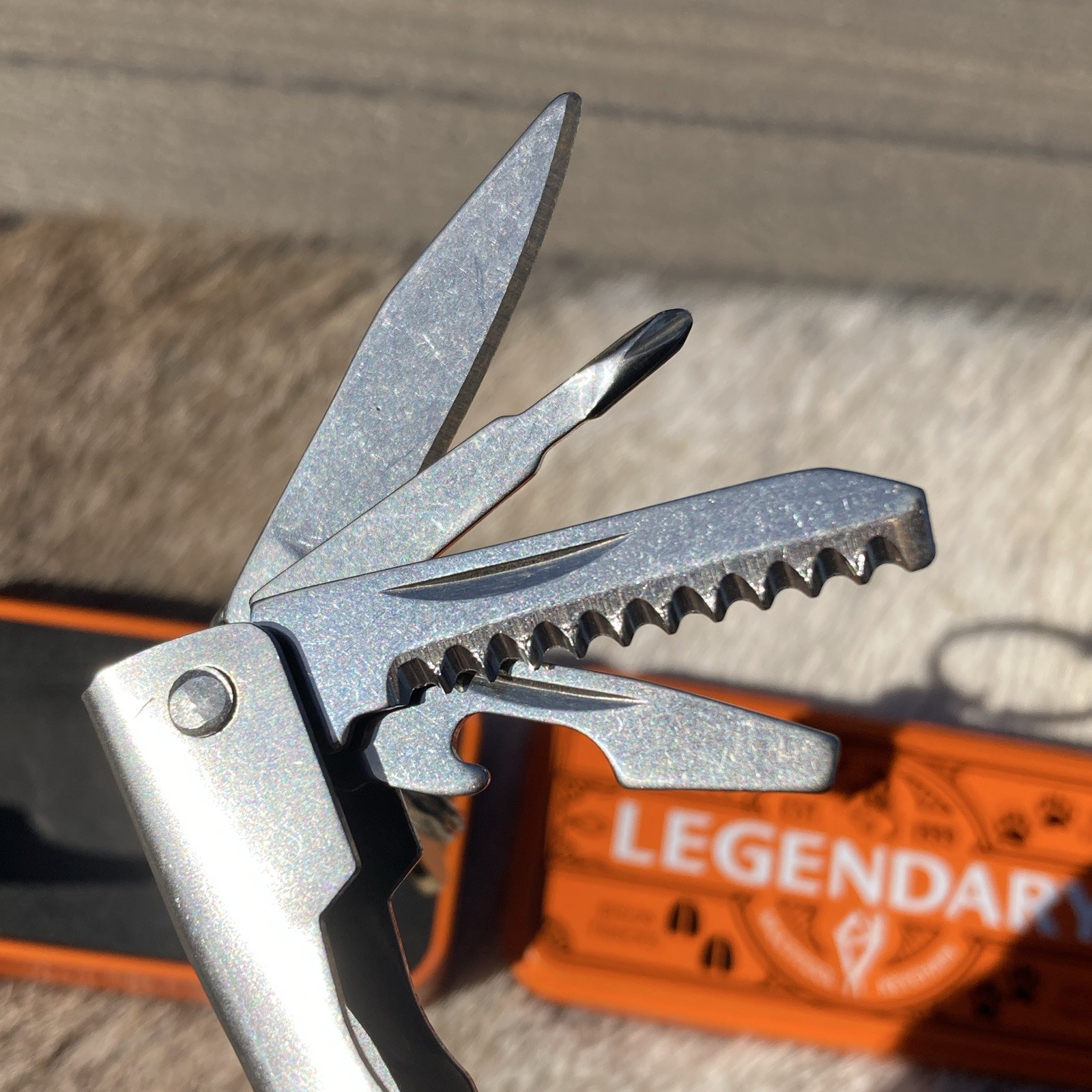 Legendary Whitetails Multi-Tool Keychain, 6 Tools, Silver Metal