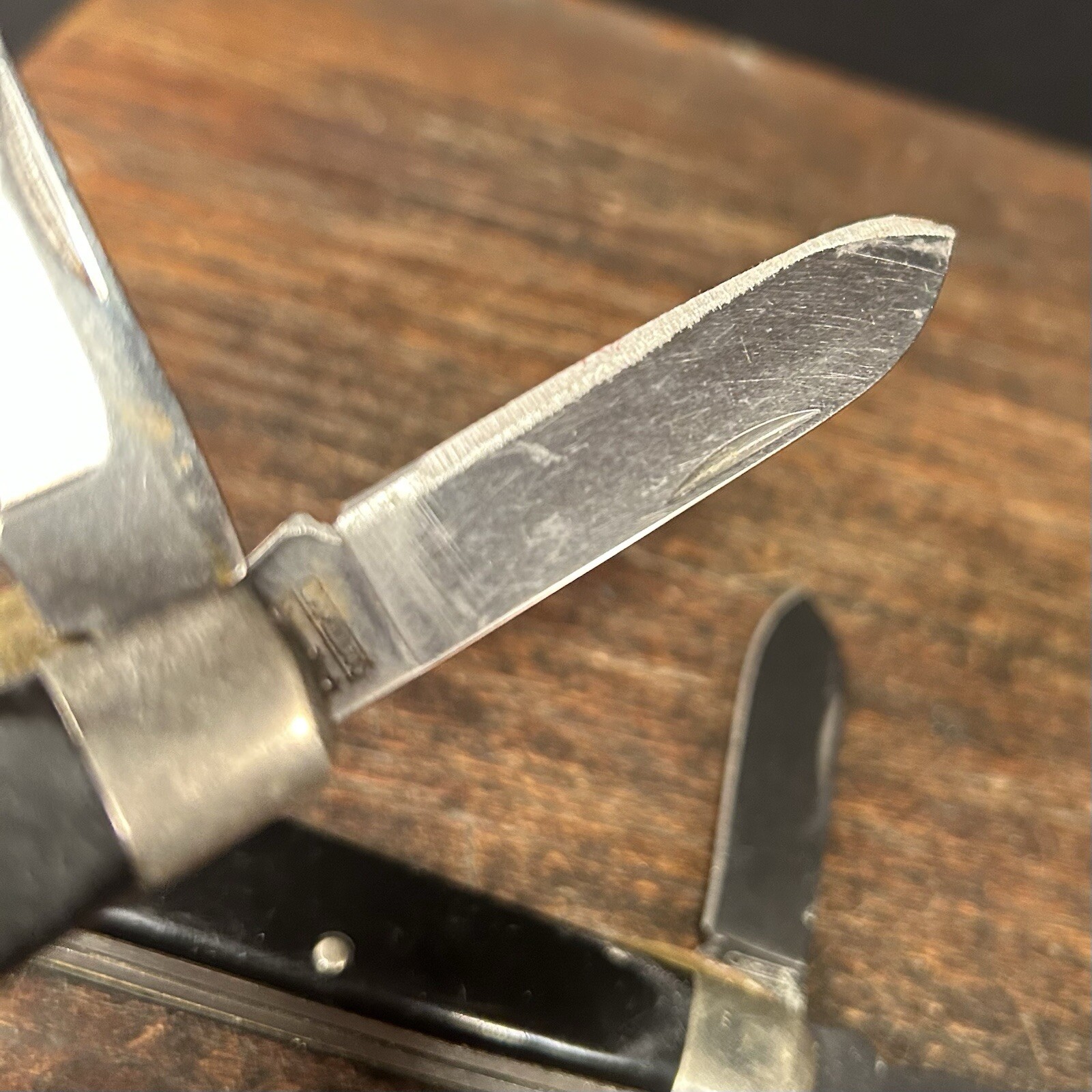 Vintage Pocket Knife Lot (2) Camillus New York USA TL-29