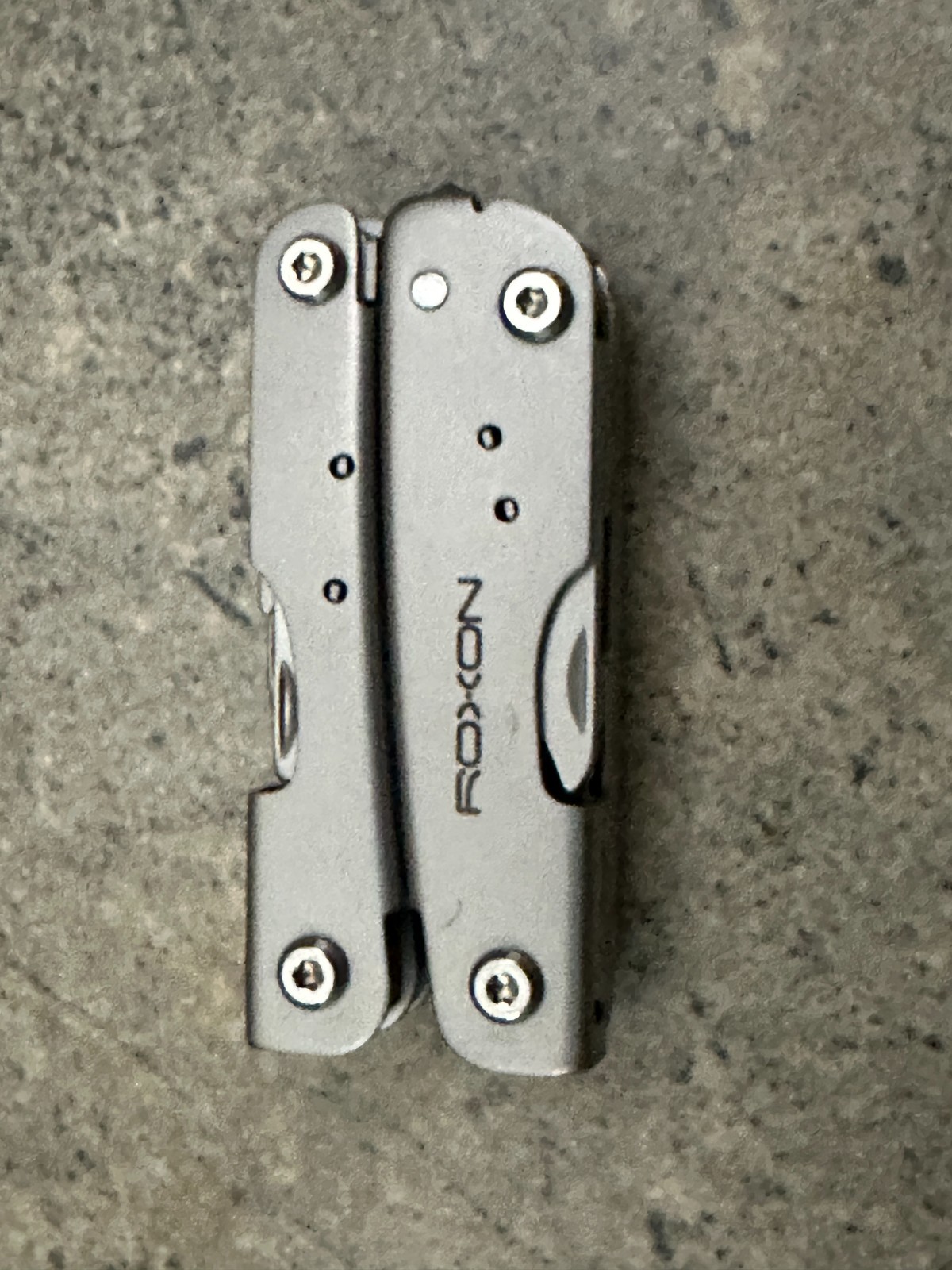 Roxon M2 14-in-1 Mini Multitool – 14 Tools – M2