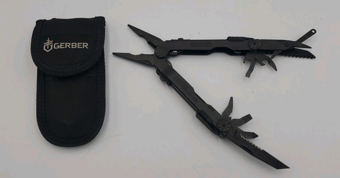 Gerber Diesel Multi-Plier Multi-Tool 13 Tools Stainless Steel 8.6 oz – Black