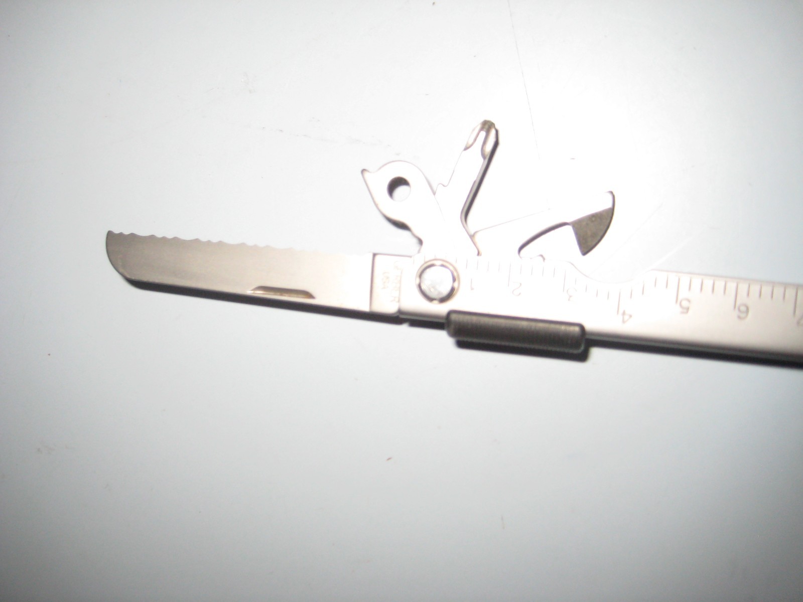 Ford Motor Company UAW GERBER Multi-Plier 600 MP600