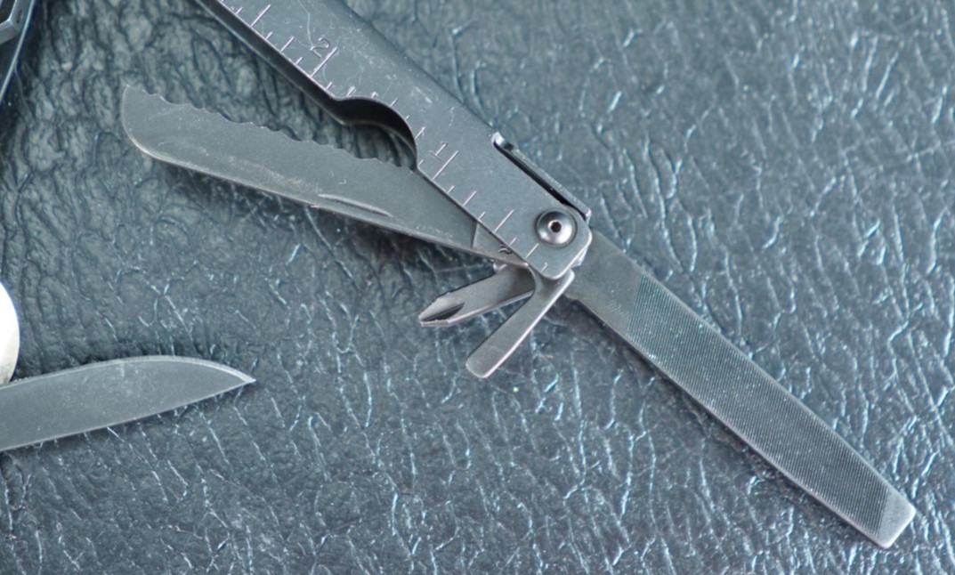 Gerber Black Oxide Finish Multi-Plier w/ cloth sheath Tool Kit 55860 55200 NOS