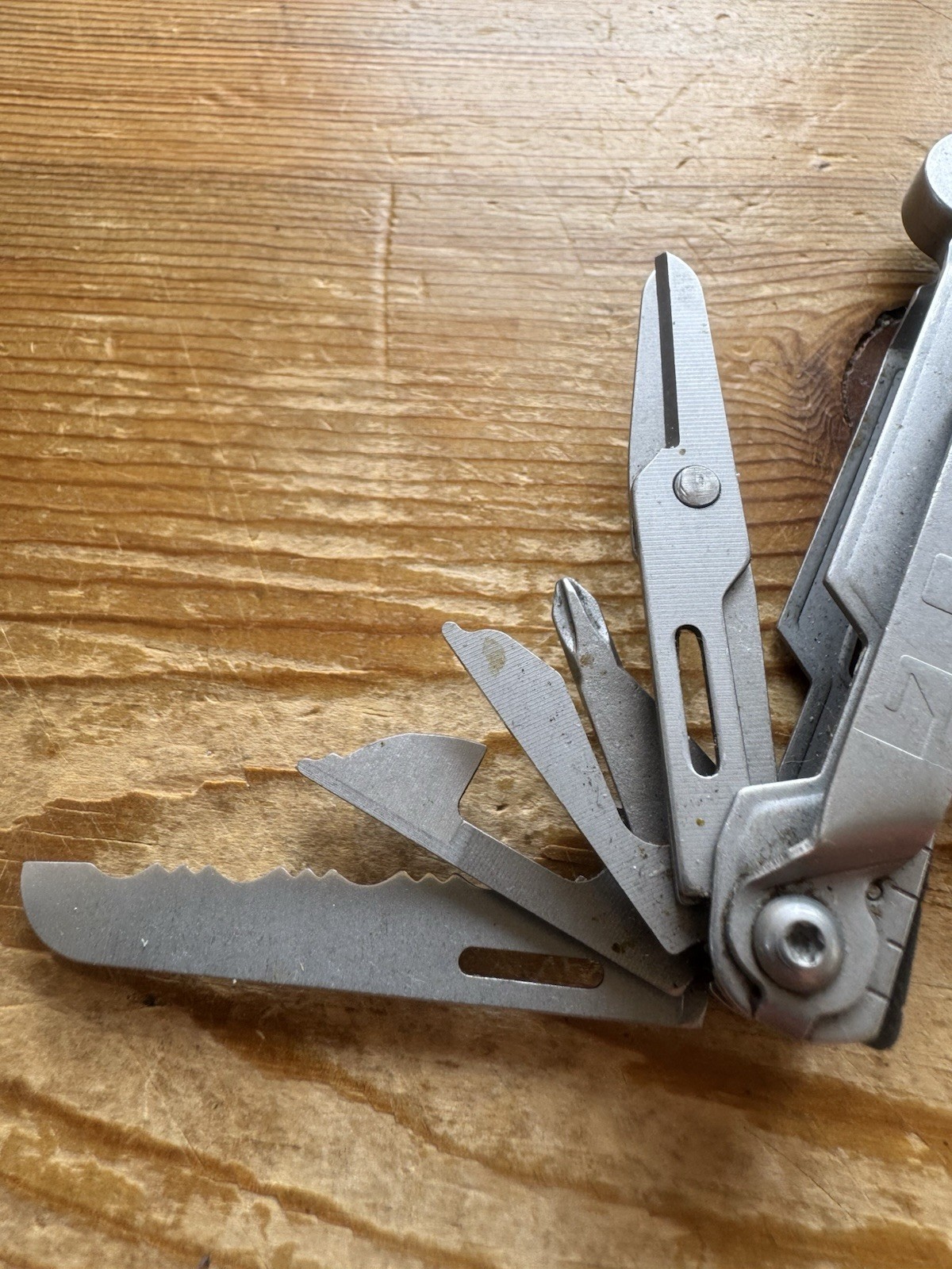 SOG PowerPint Multi-Tool