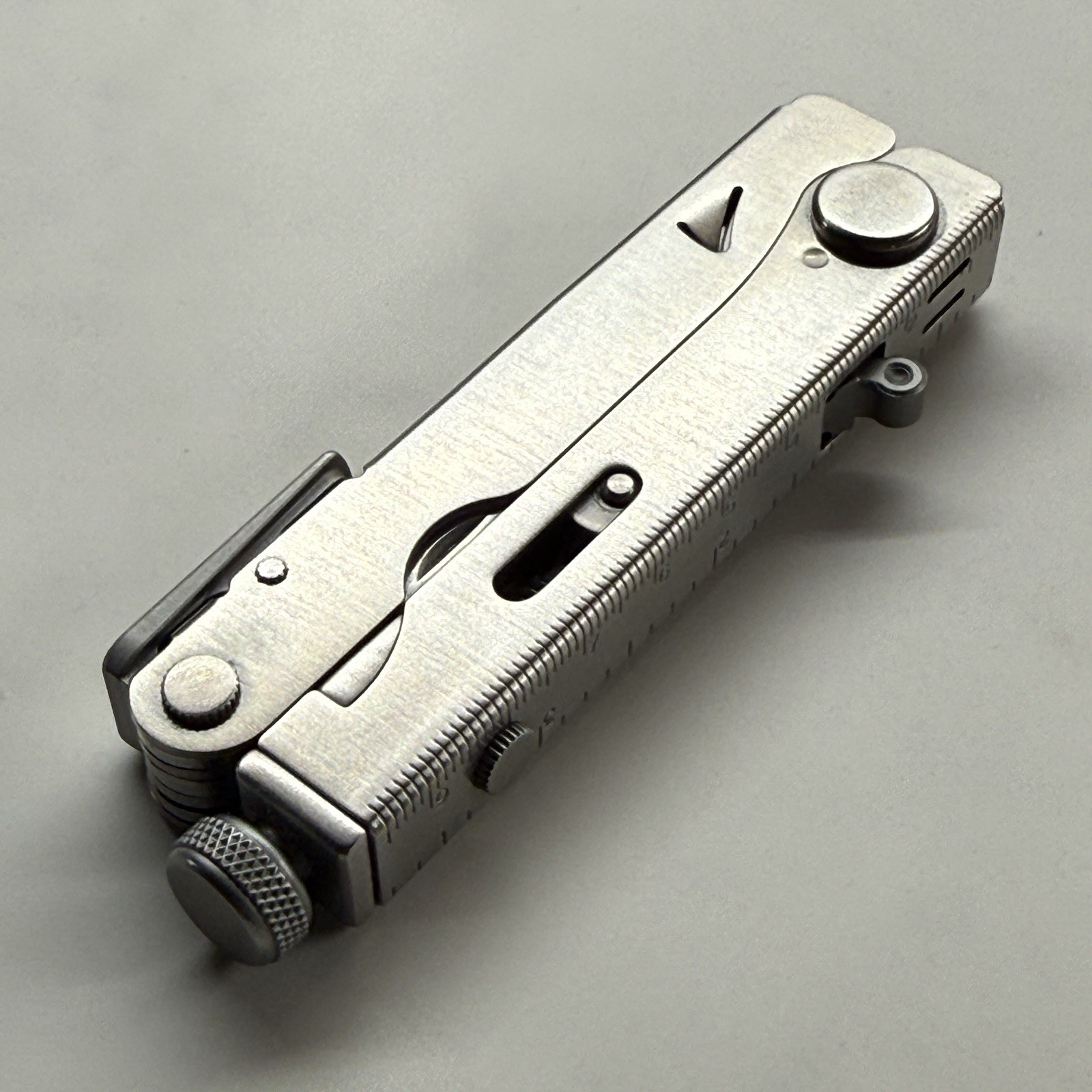 Leatherman Crunch multitool, Nylon sheath. Made in USA in 2013