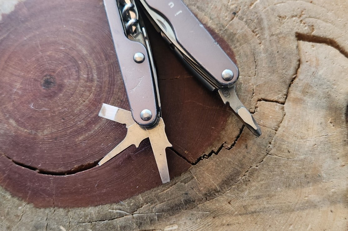 Leatherman Juice PRO Multi Tool Rare 1 Year Production – Great Condition – W83