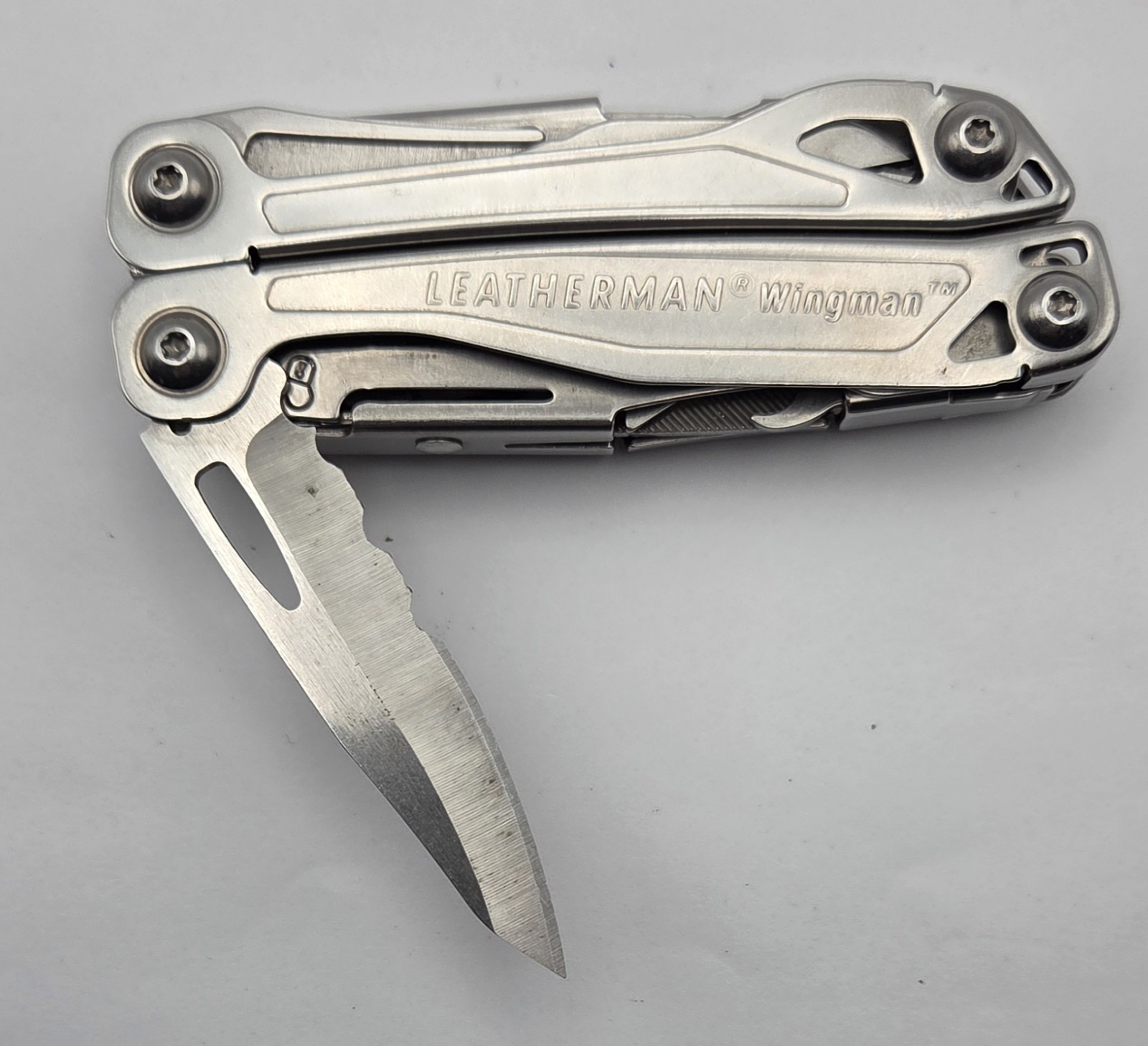 Leatherman Wingman Multi Tool Stainless Steel Made in USA Silver w/ Clip L4