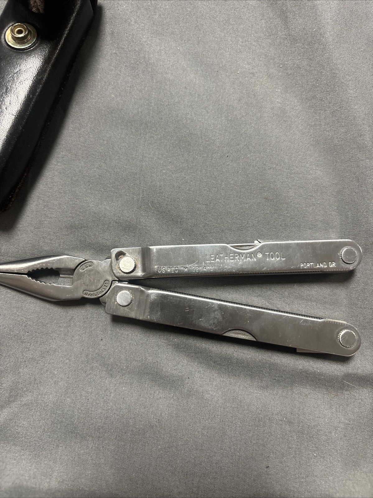 Vtg Original Leatherman Multi Tool Portland OR Leather Sheath USA