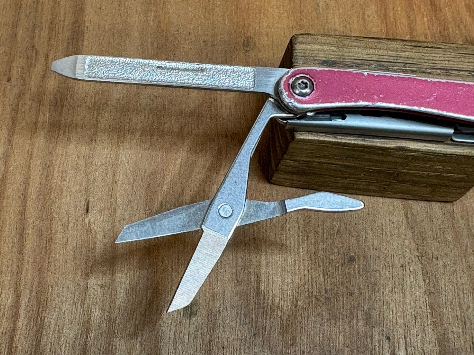 LEATHERMAN STYLE Original Red Multi-Tool USA Retired Collectible GREAT!