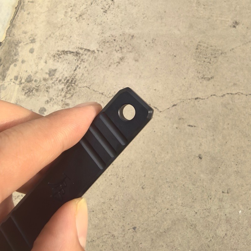 EDC Tool SKD-11 Steel Pry Bar HRC60