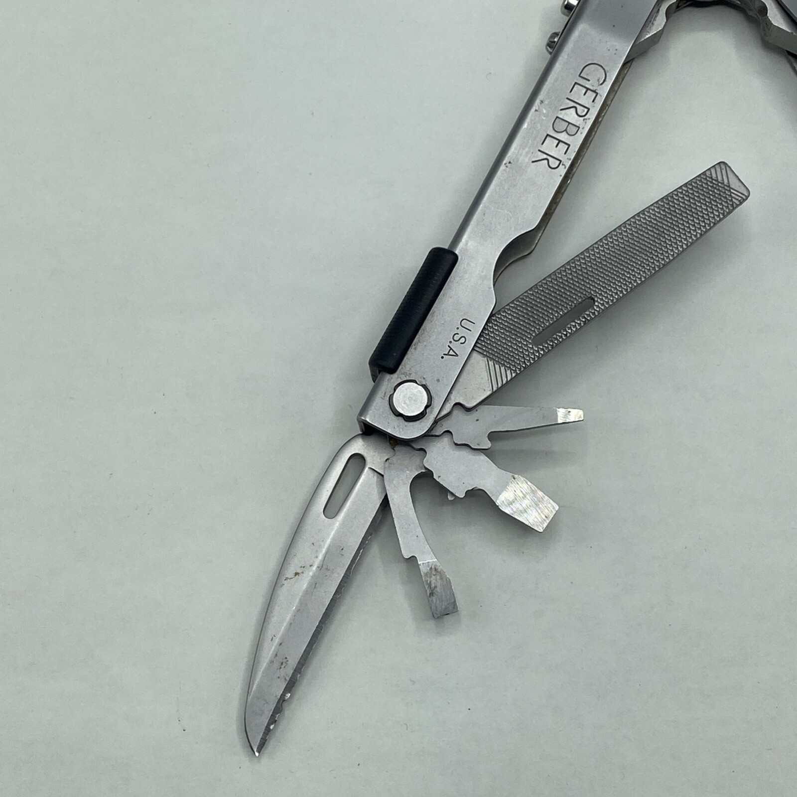 Gerber Multi-Plier 600, Carbide Cutters, Bluntnose – Silver