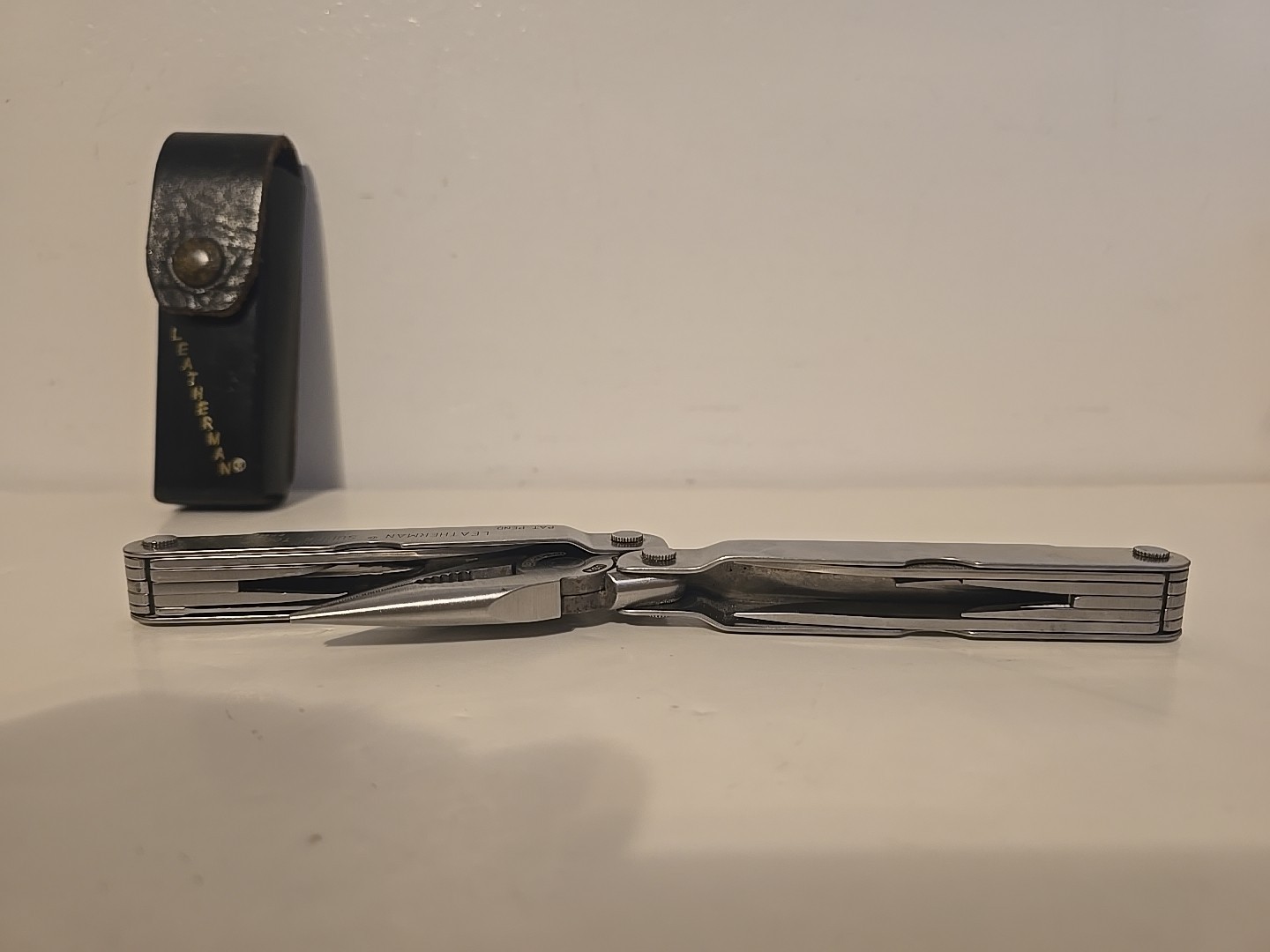 Vtg Leatherman Tool Patent Pending USA Stainless Steel Multi-Tool & Sheath