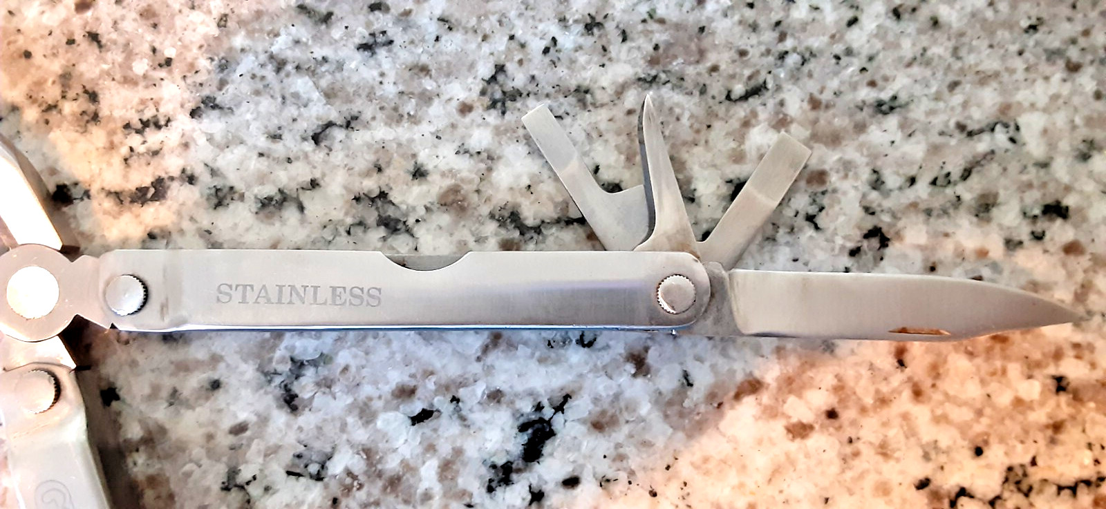 GRIP Stainless Multi-Tool Pliers