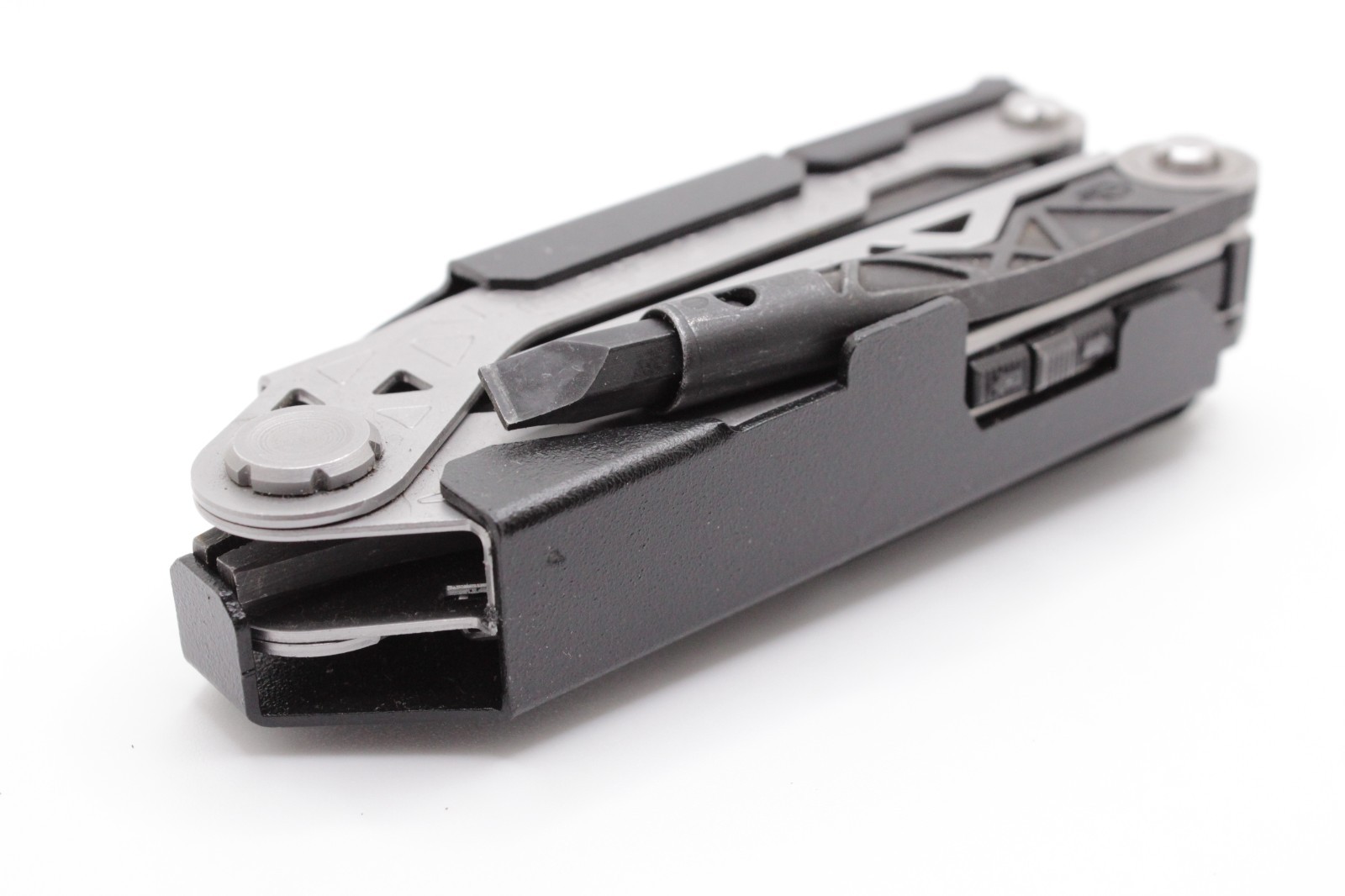 CENTERDRIVE multitool sheath – by RAE GEAR USA – compatible with GERBER