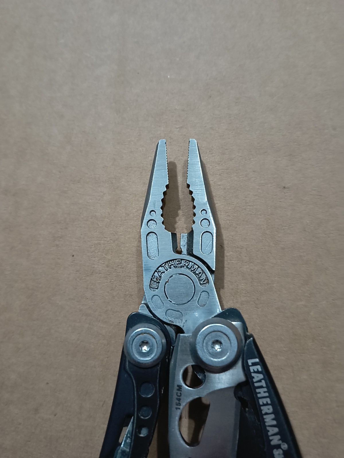 Leatherman Skeletool CX Multitool Plain Edge Knife 154cm