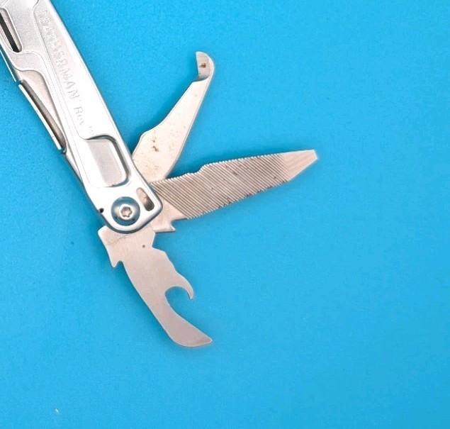 Leatherman Rev 3.8″ Multi-Tool, Stainless!