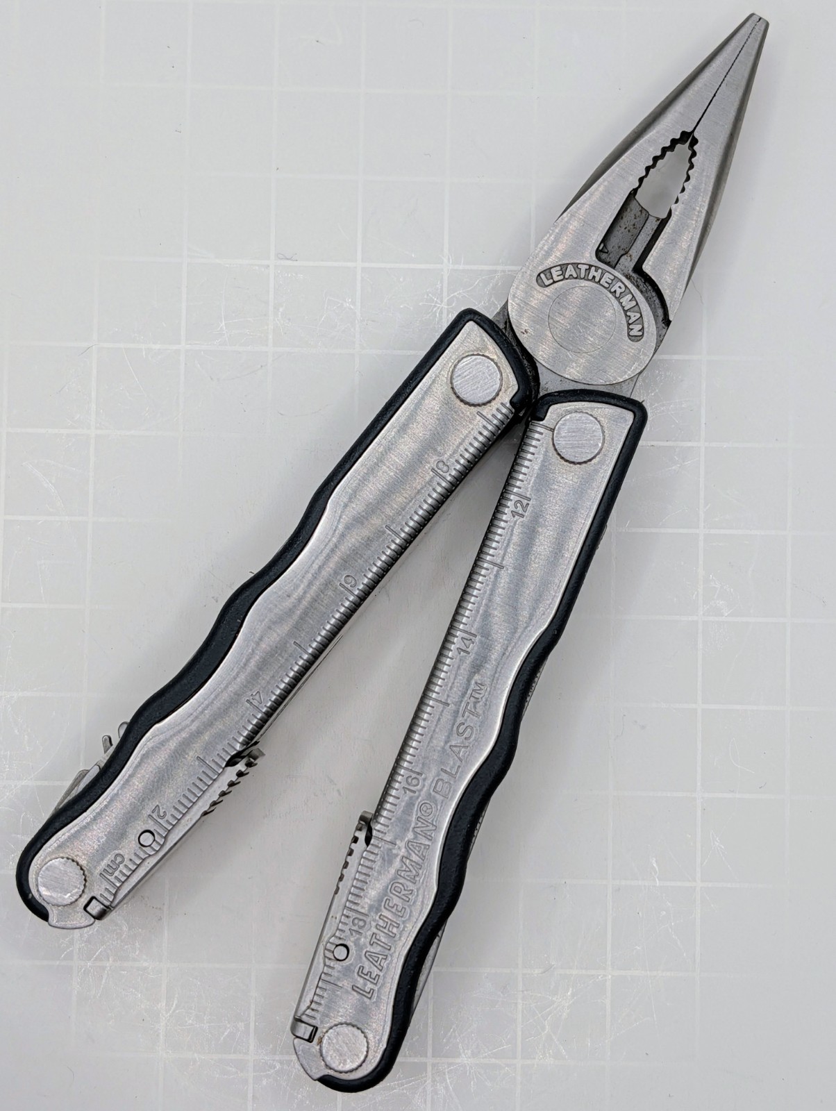 Leatherman BLAST Multi-Tool – Rare & Retired 16-In-1 Multitool Spring Scissors