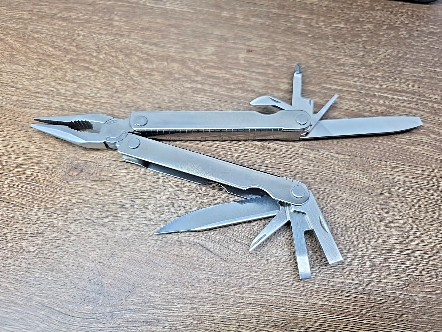 Leatherman Pocket Survival Tool 1992 The Original Multi-Tool New NIB w/ Sheath