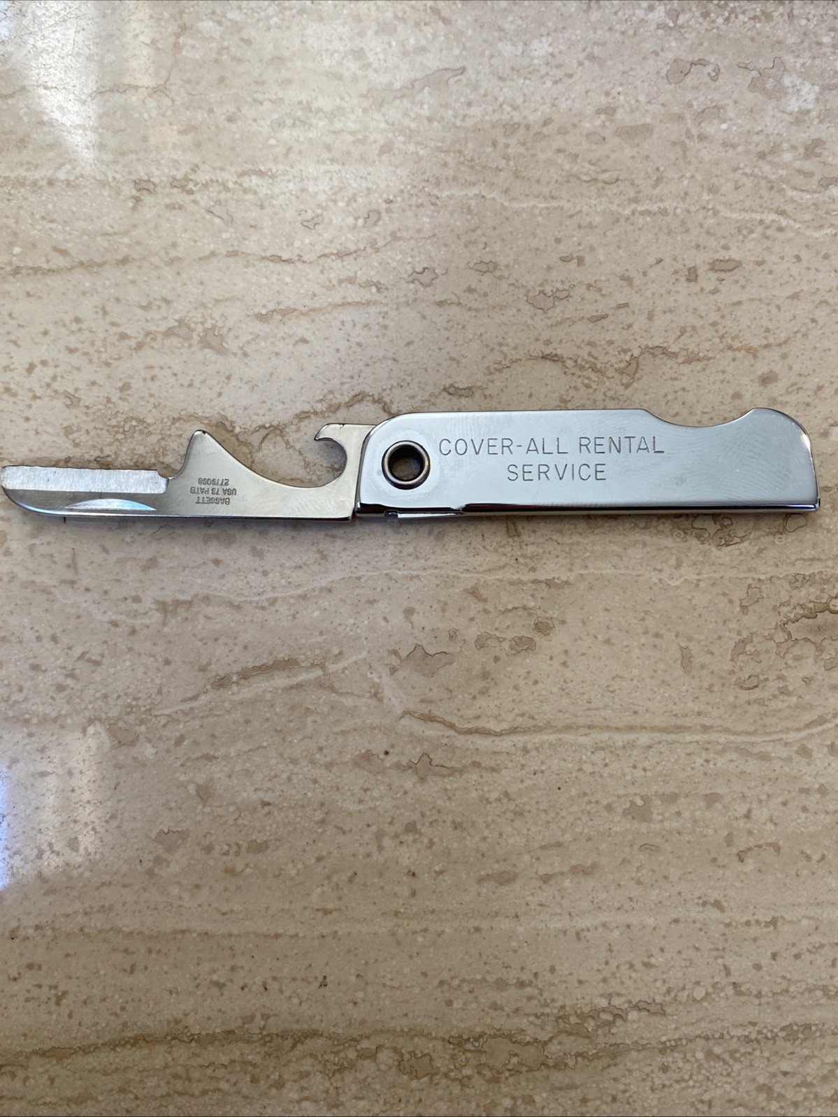 VINTAGE BASSETT SINGLE BLADE POCKET KNIFE WITH BOTTLE OPENER MADE IN USA TGD13