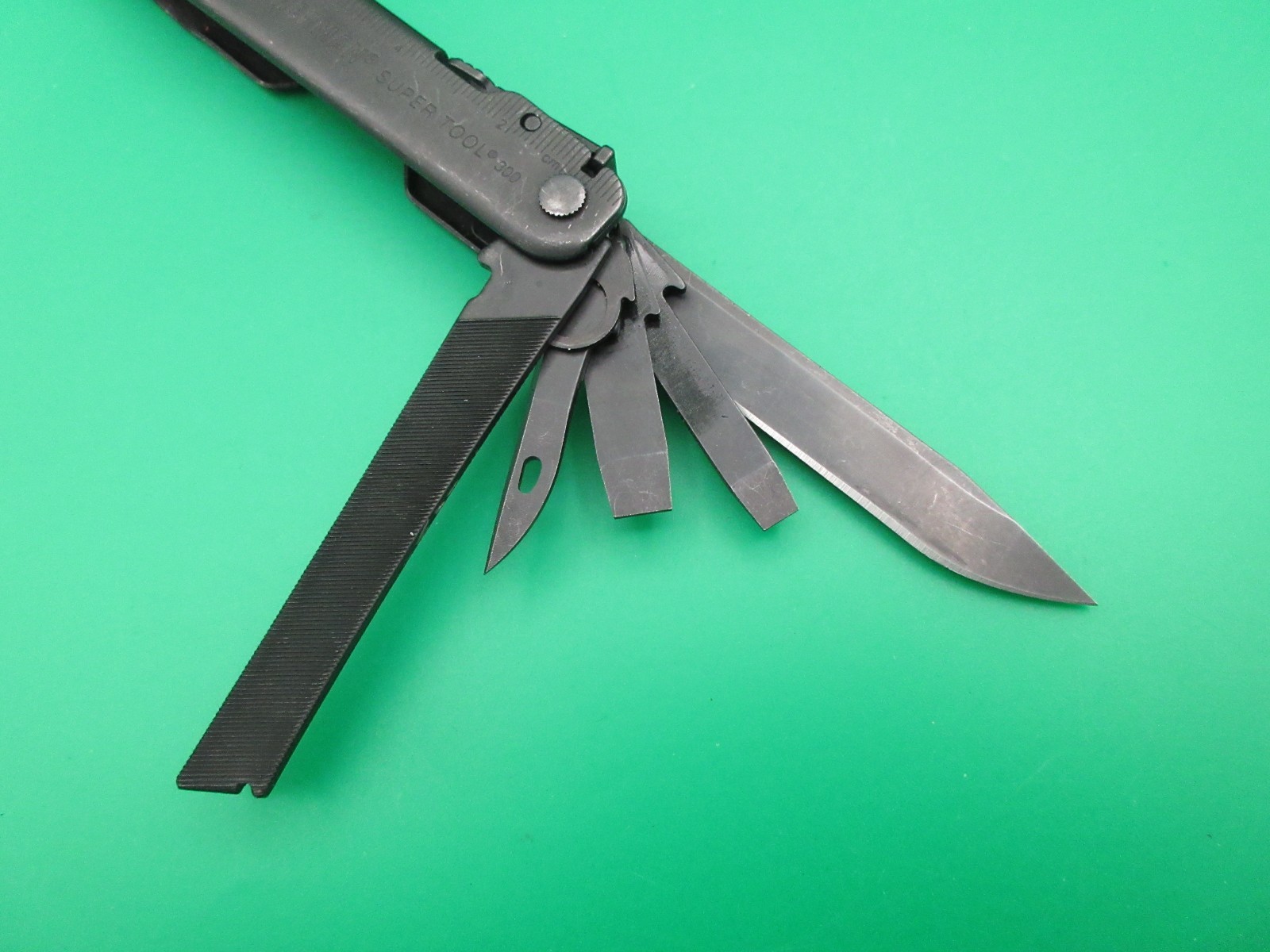 Leatherman Super Tool 300 Black Oxide Multi Tool Folding Knife USA #13A