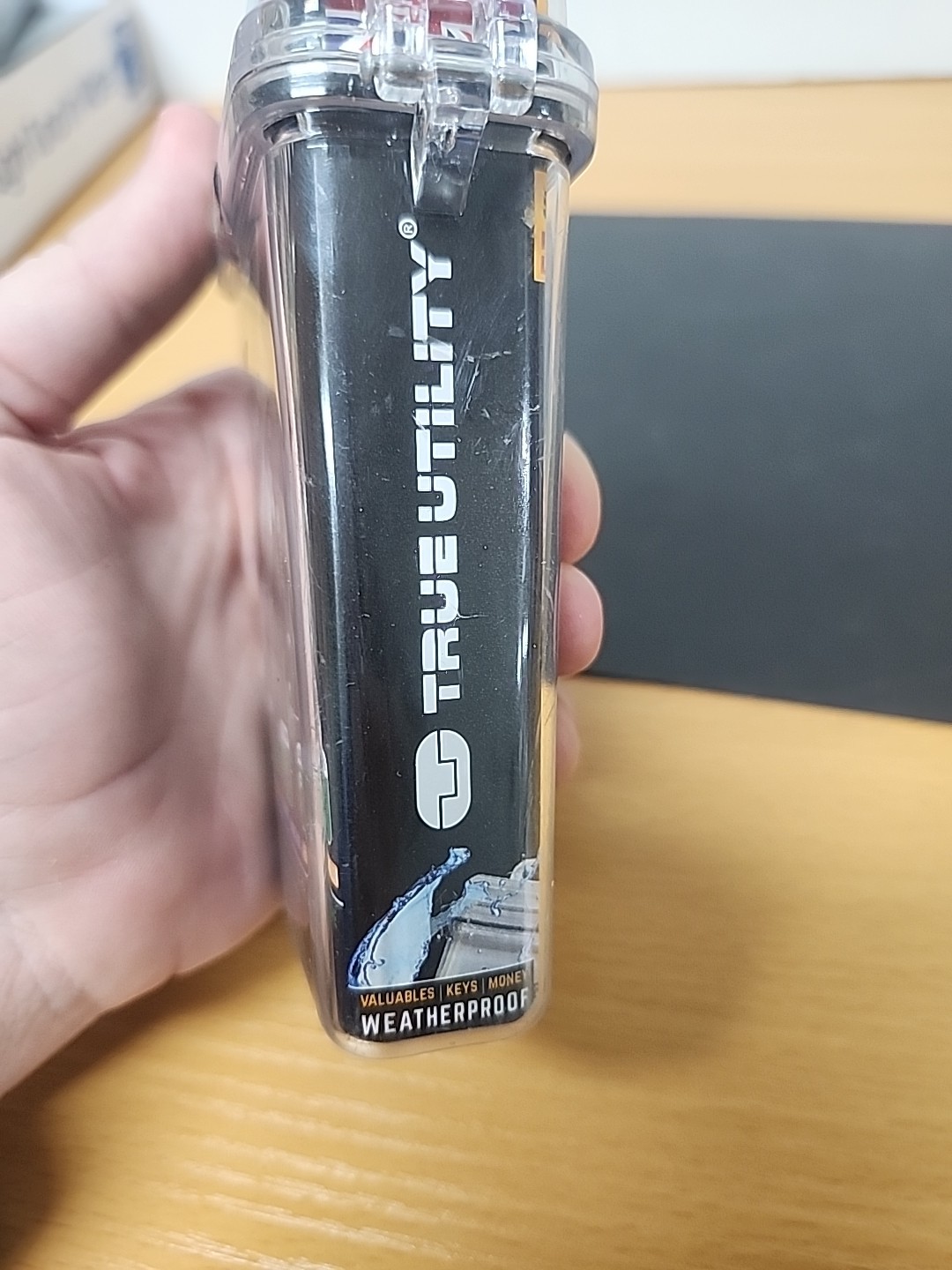 TRUE UTIITY SEVEN TU180 Multiitool With Case
