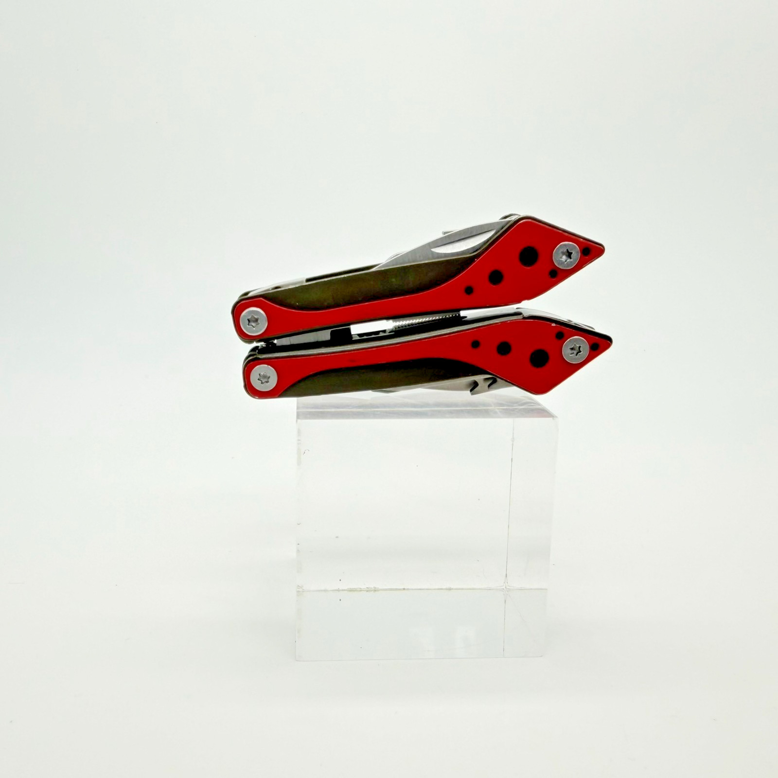Cabela’s 8-in-1 Small Multi-Tool Red Stainless Steel Pliers Saw Scissors EDC