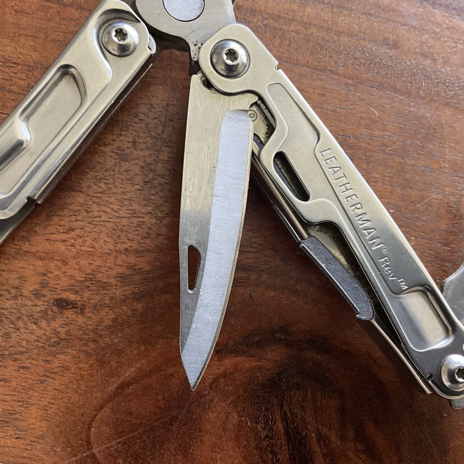 Leatherman Rev Multi Tool W Belt Clip Date Code 0415 (April 2015)