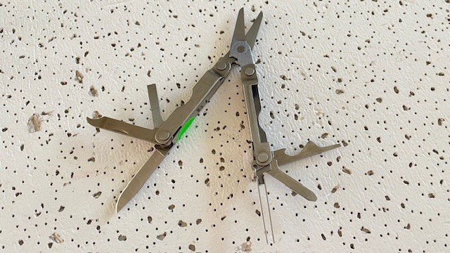 Leatherman Micra PATS PEND MultiTool StainlessSteel Scissors,Knife,Opener Bottle
