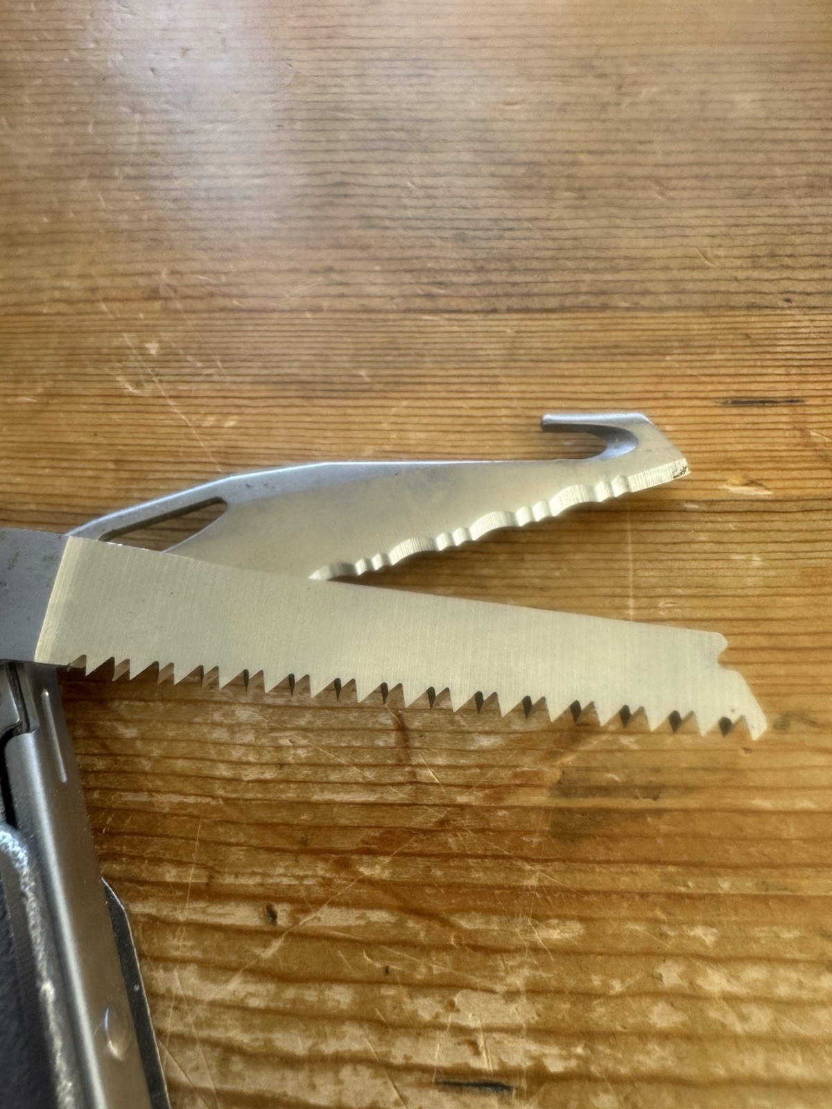 Leatherman Charge XTI S30V Blade Multi-Tool Blasting Cap Crimper Belt Cutter