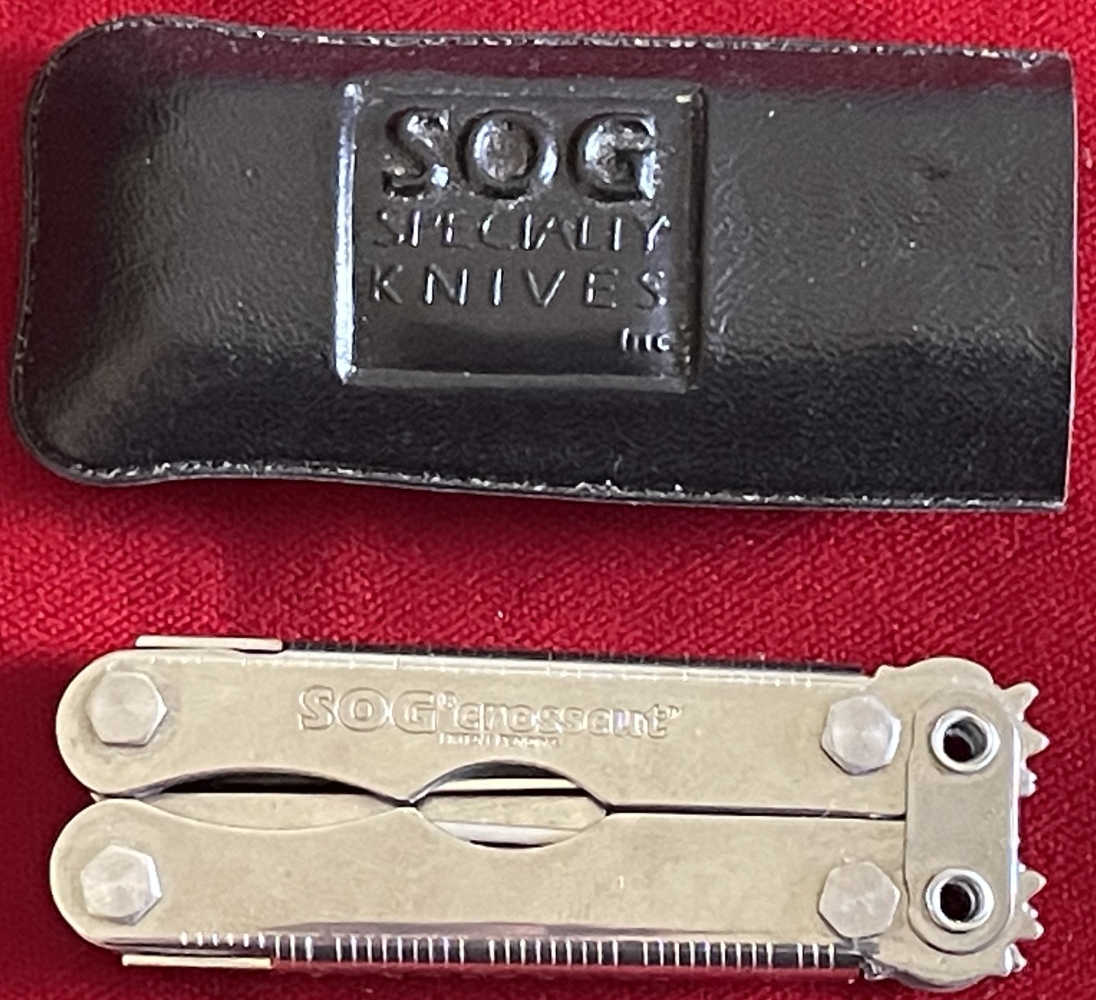 SOG CrossCut Mini Multi-Tool w/Sheath – Tweezers, Toothpick, Scissors & More!!!!