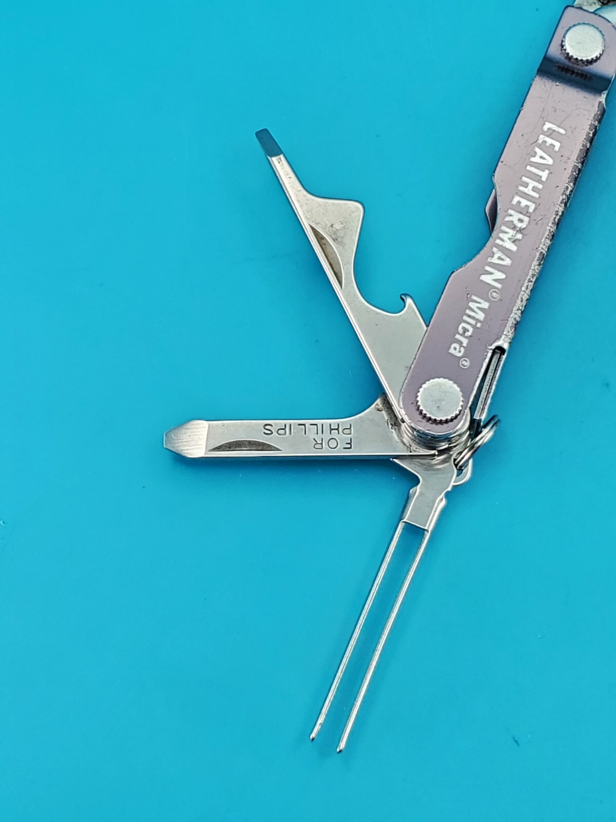 Leatherman Micra Multi-Tool, Knife, Scissors, Key Ring, Gray! GUITAR ALI THE ACE