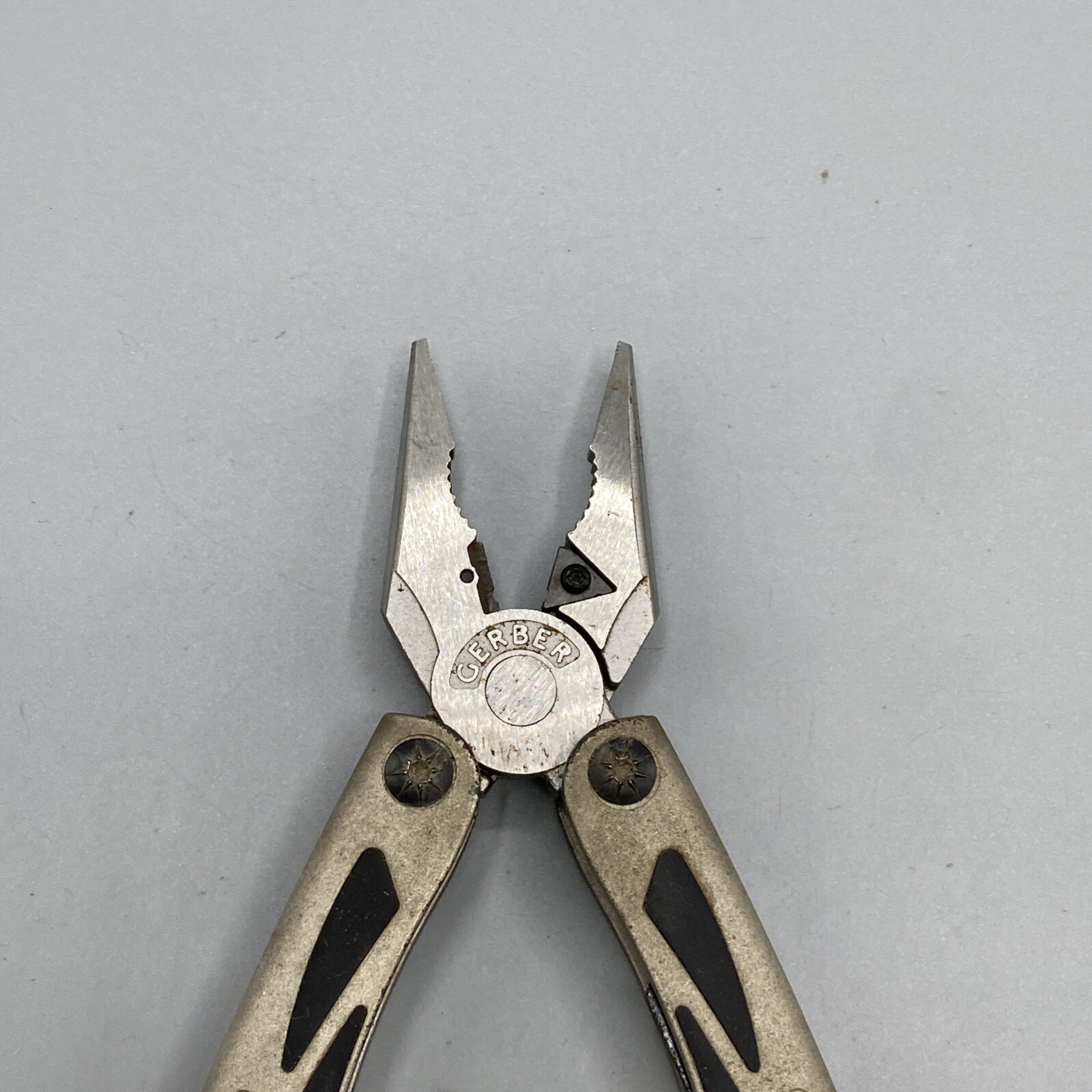 Gerber Multi-Plier 800 Legend with Sheath – Silver