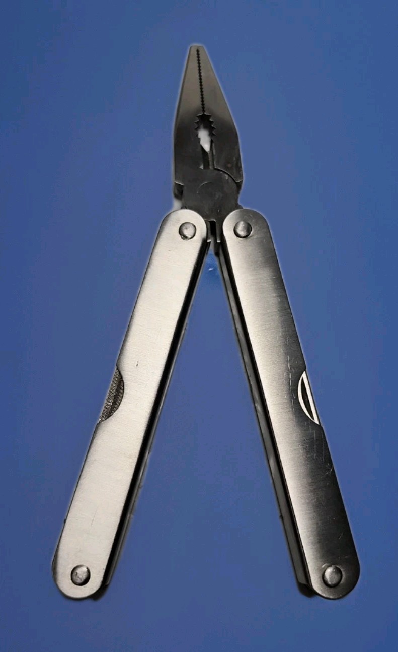 4″ Multi-Tool – Pliers, Knife, File, Screwdrivers, Saw, Cutter Etc