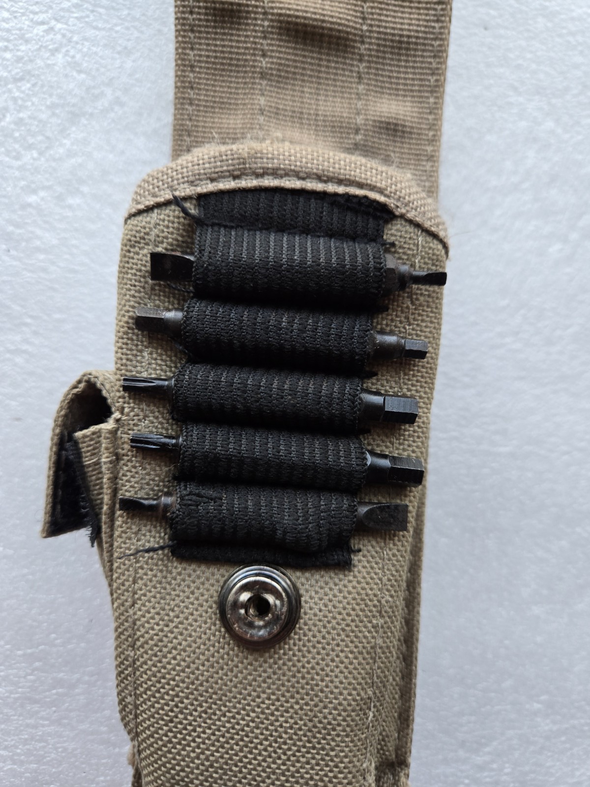 Real Avid Multi-Tool AR15 Hunting Rifle Tool Pliers Knife w/ Sheath