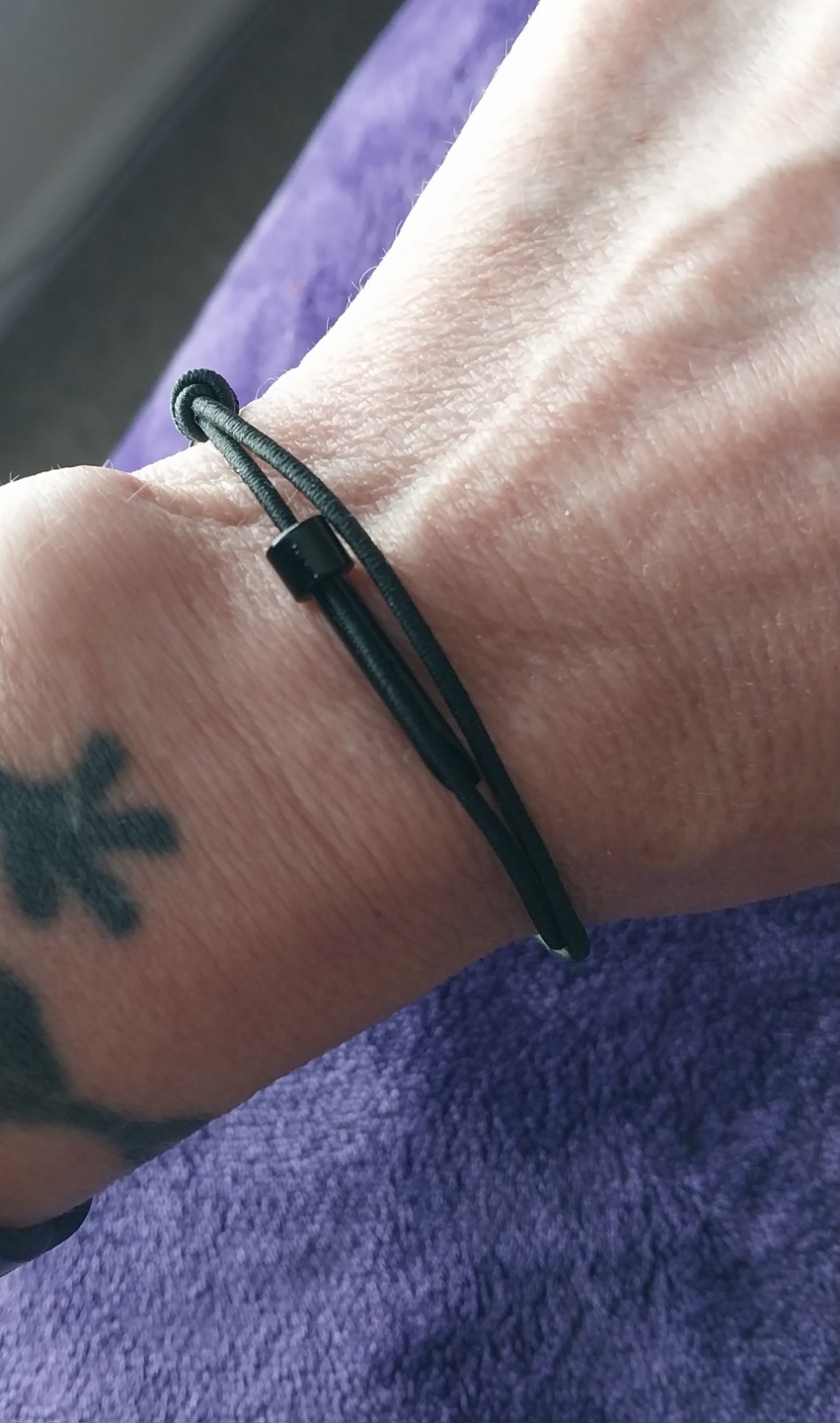 Emergency Escape Bracelet,Self Rescue Tool, widow breaker