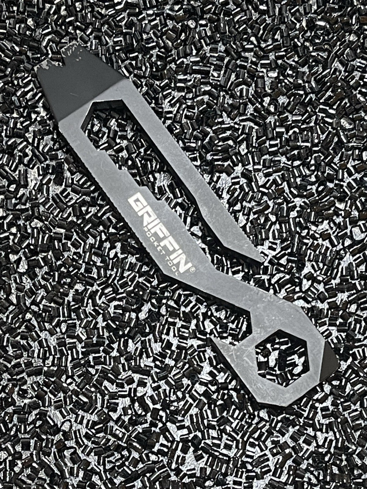 Griffin Pocket Tool Pry Bar