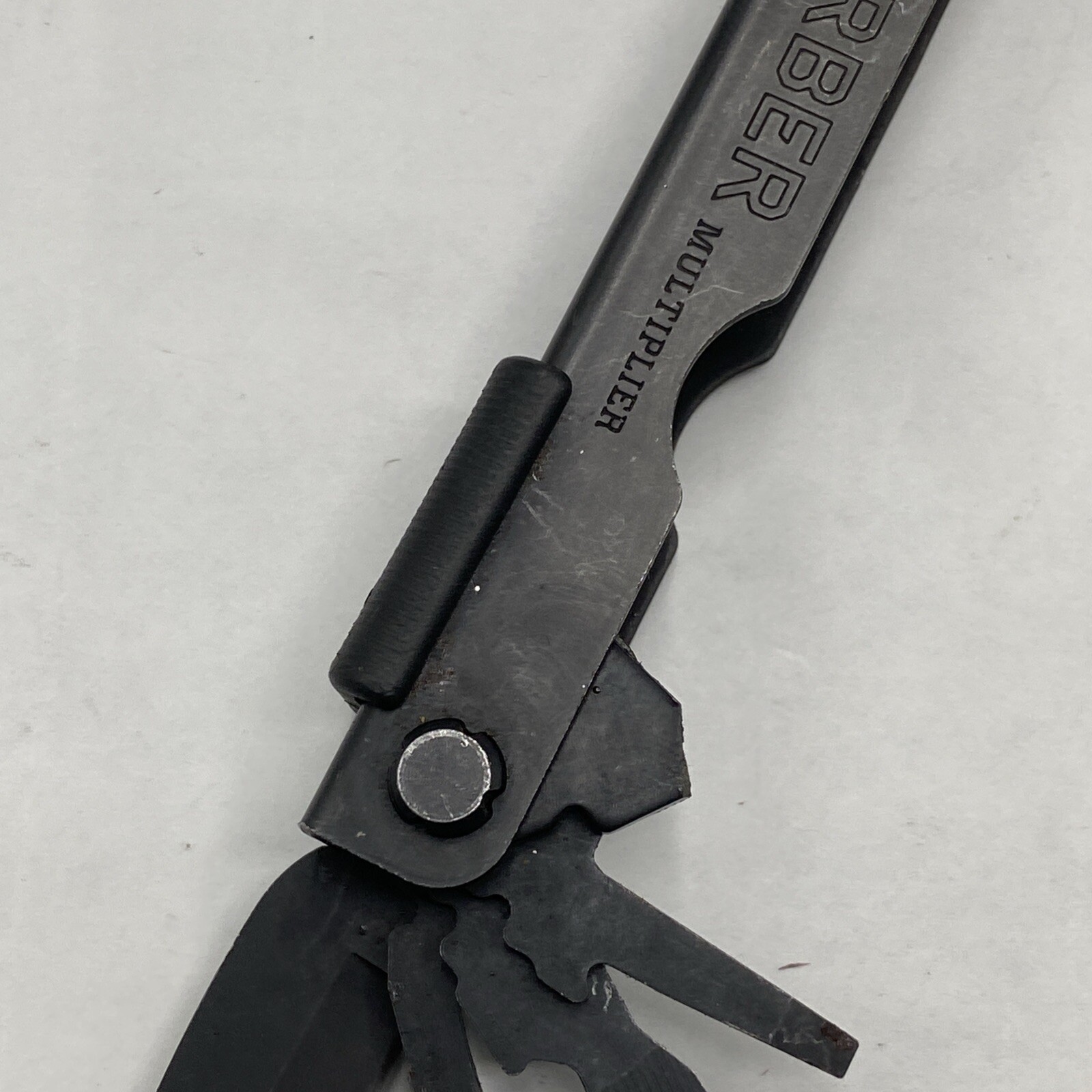 Gerber MP 600, Carbide Cutters, Needlenose – Black