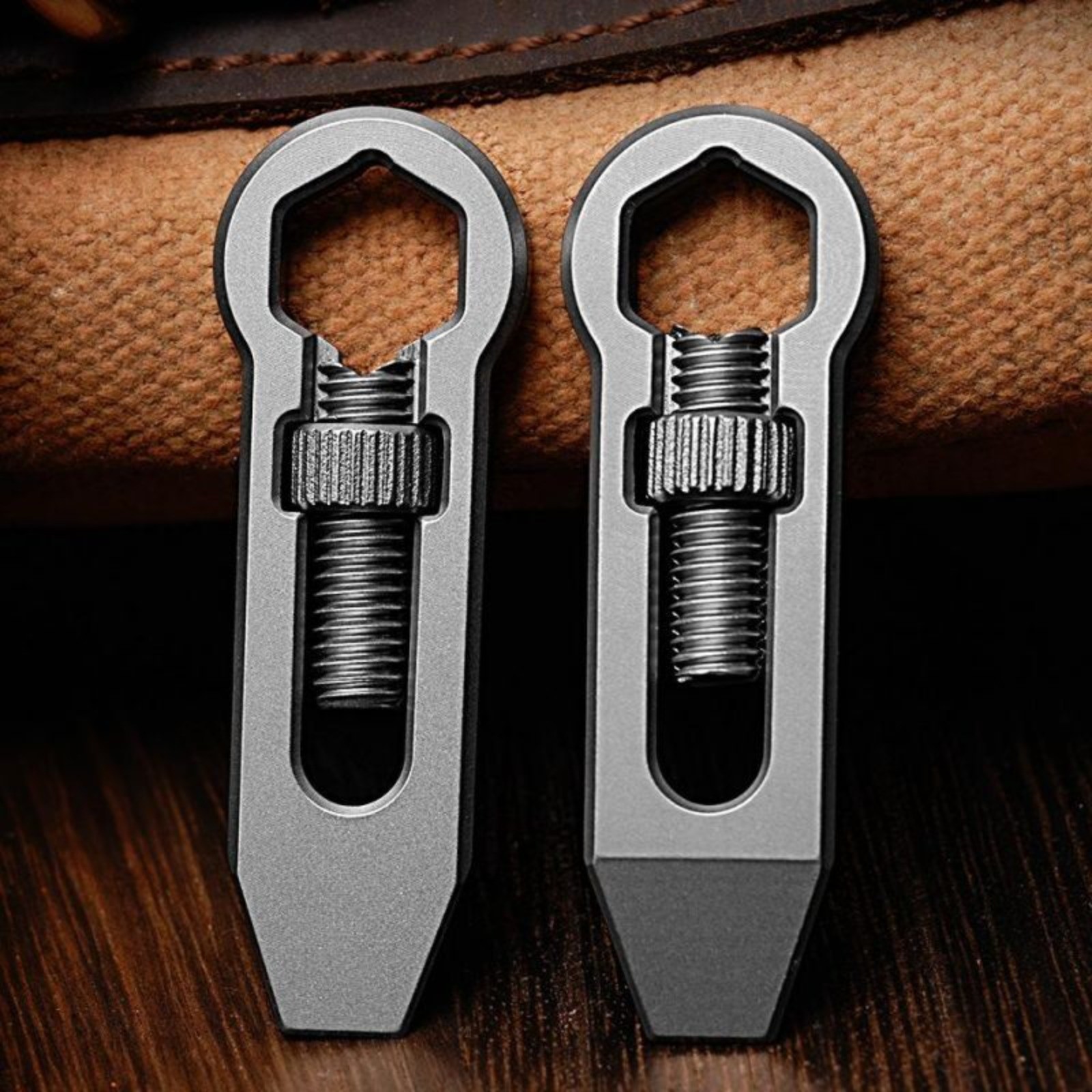 EDC Mini Titanium Adjustable Wrench Pry Bar Crowbar Pocket Multi Tools Keychain