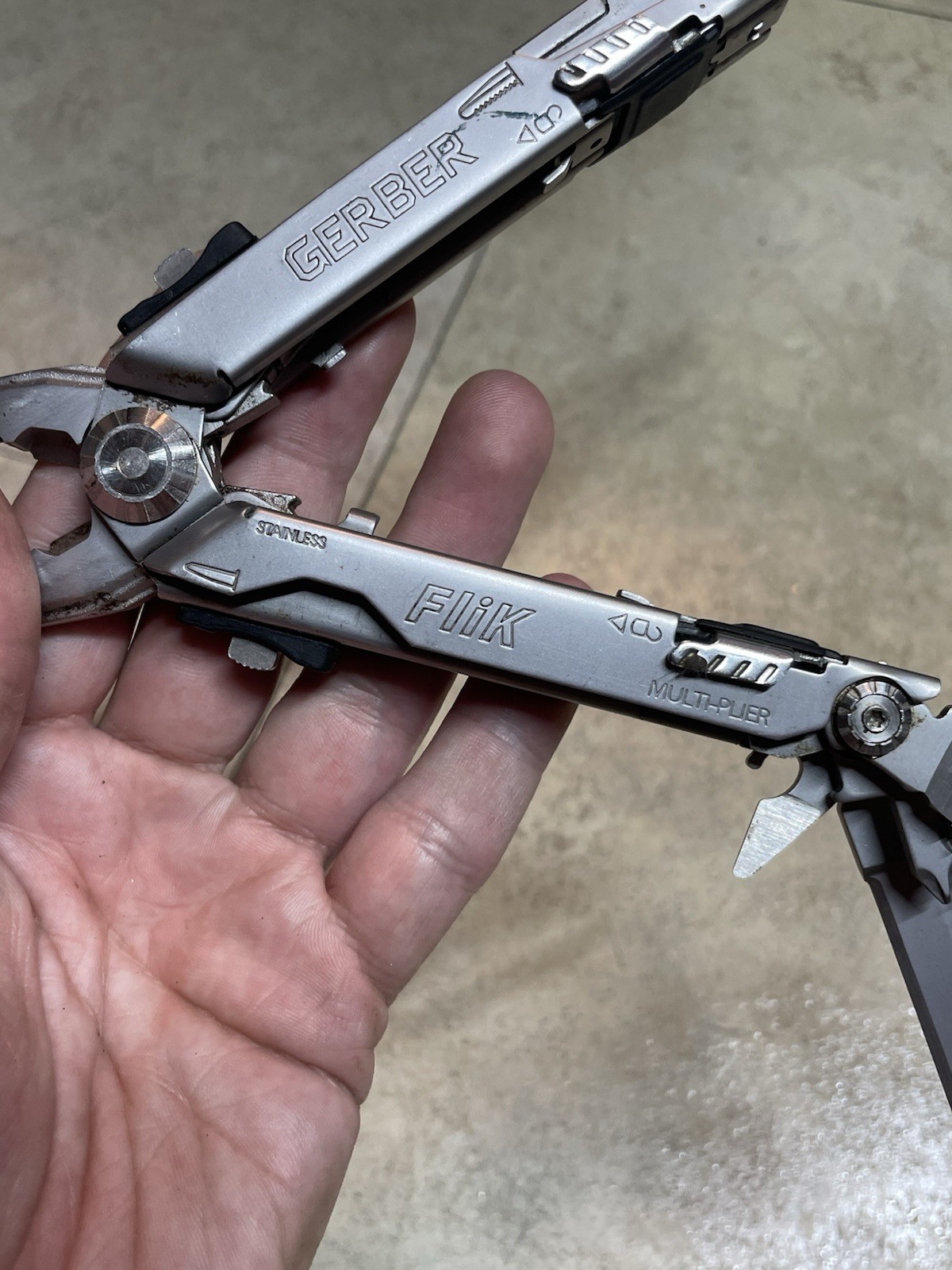 Gerber Flik multi tool Discontinued 2006-2016